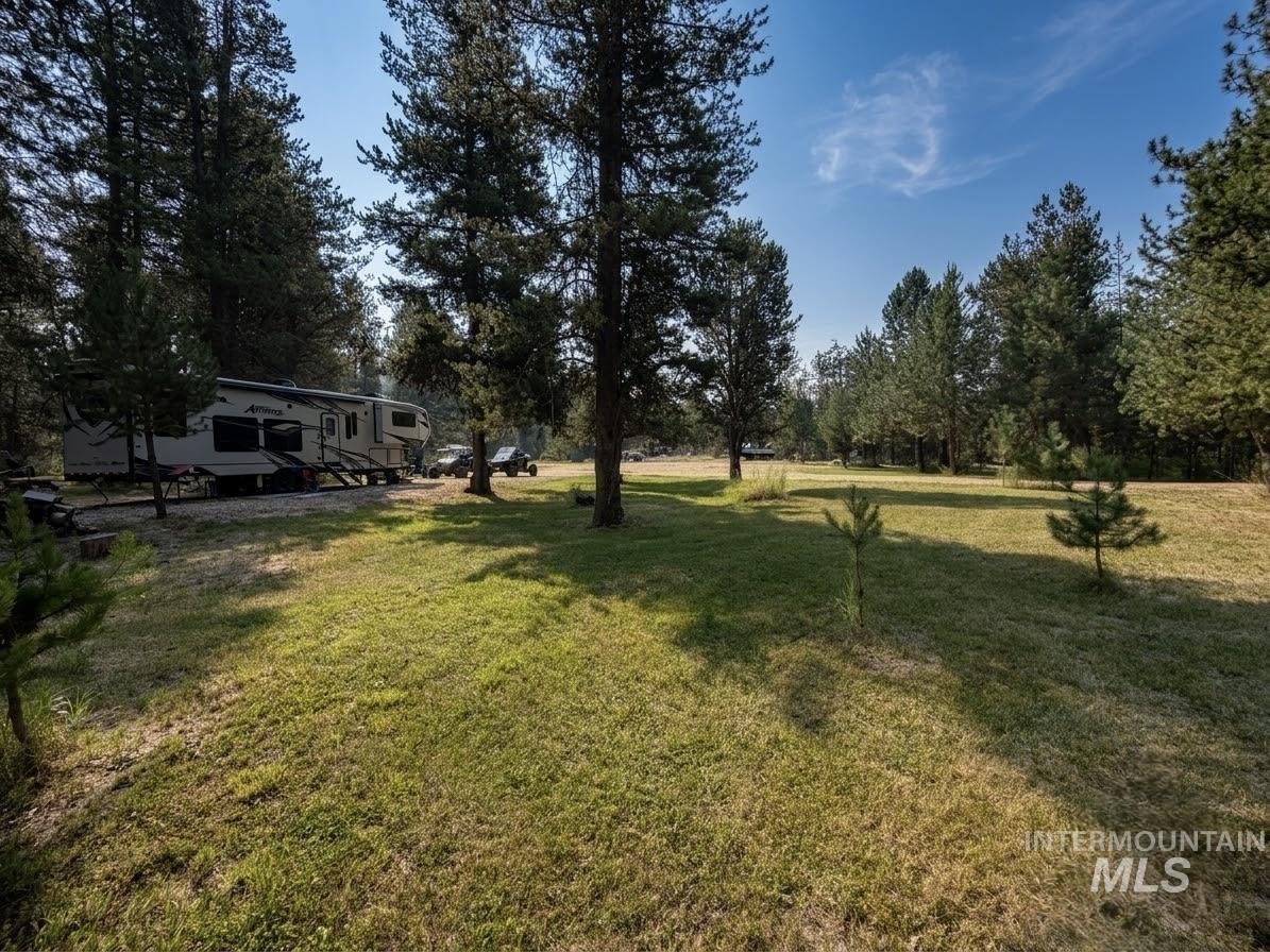 2xx Mineral Dr Property Photo 7