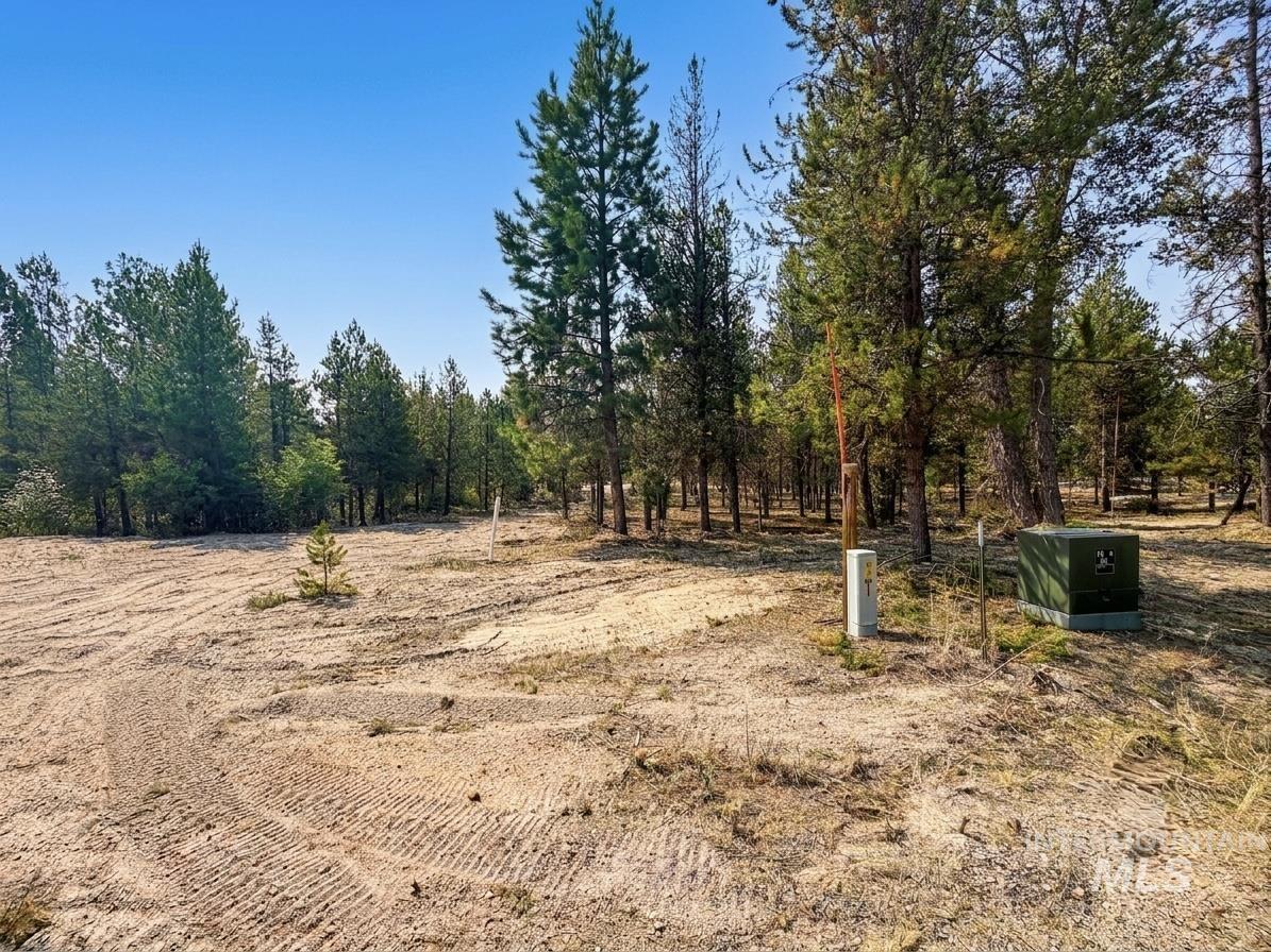 1xx Mineral Dr Property Photo 6