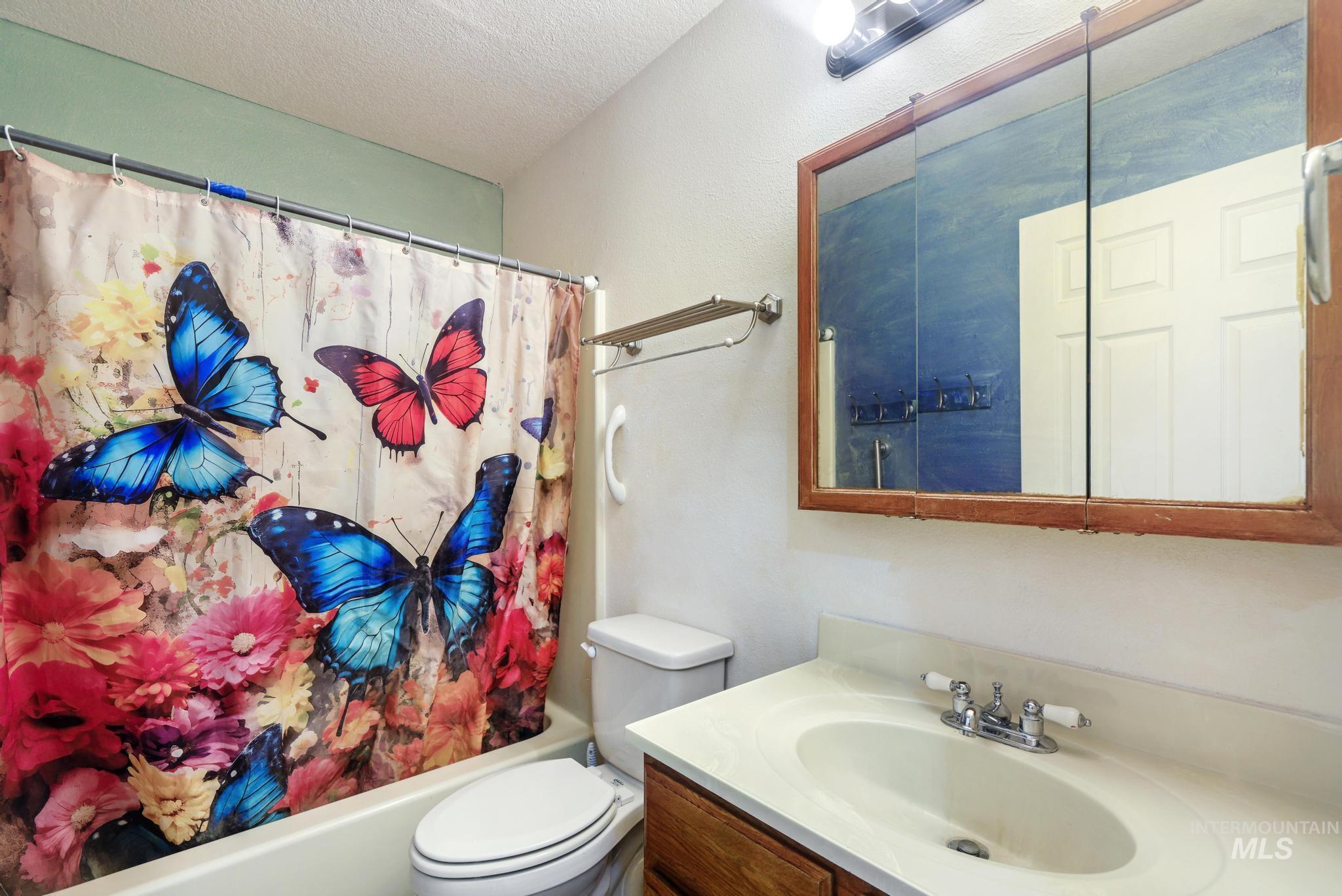 152 Cordova Ave. Property Photo 26