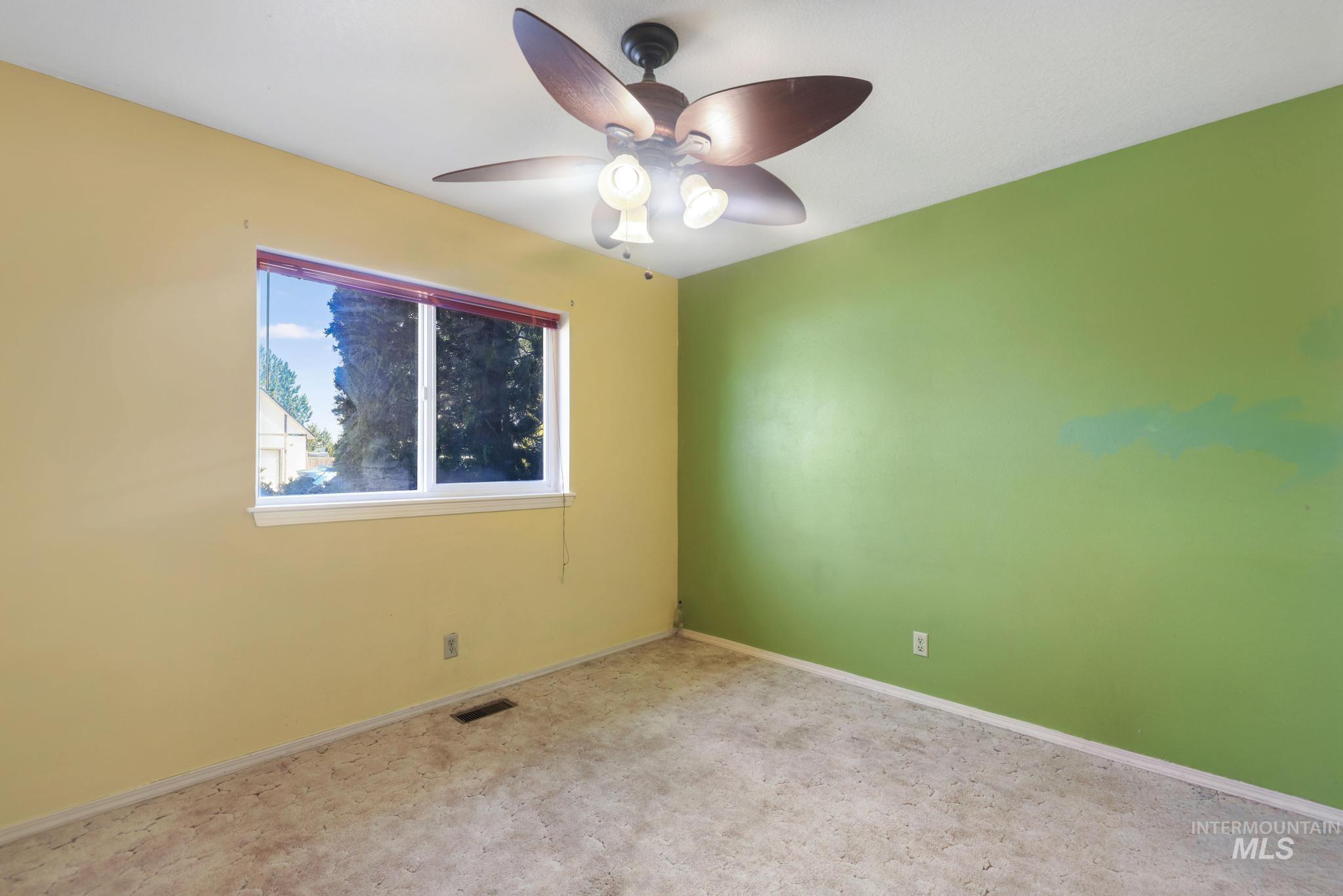 152 Cordova Ave. Property Photo 27