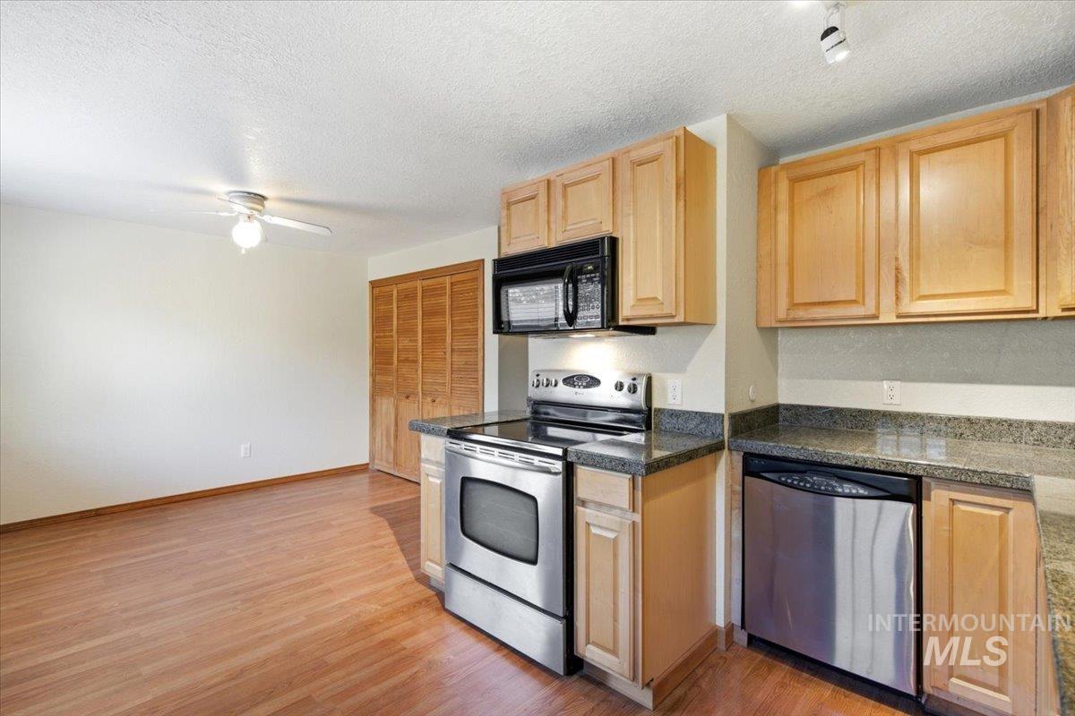 6578 W Denton St Property Photo 16