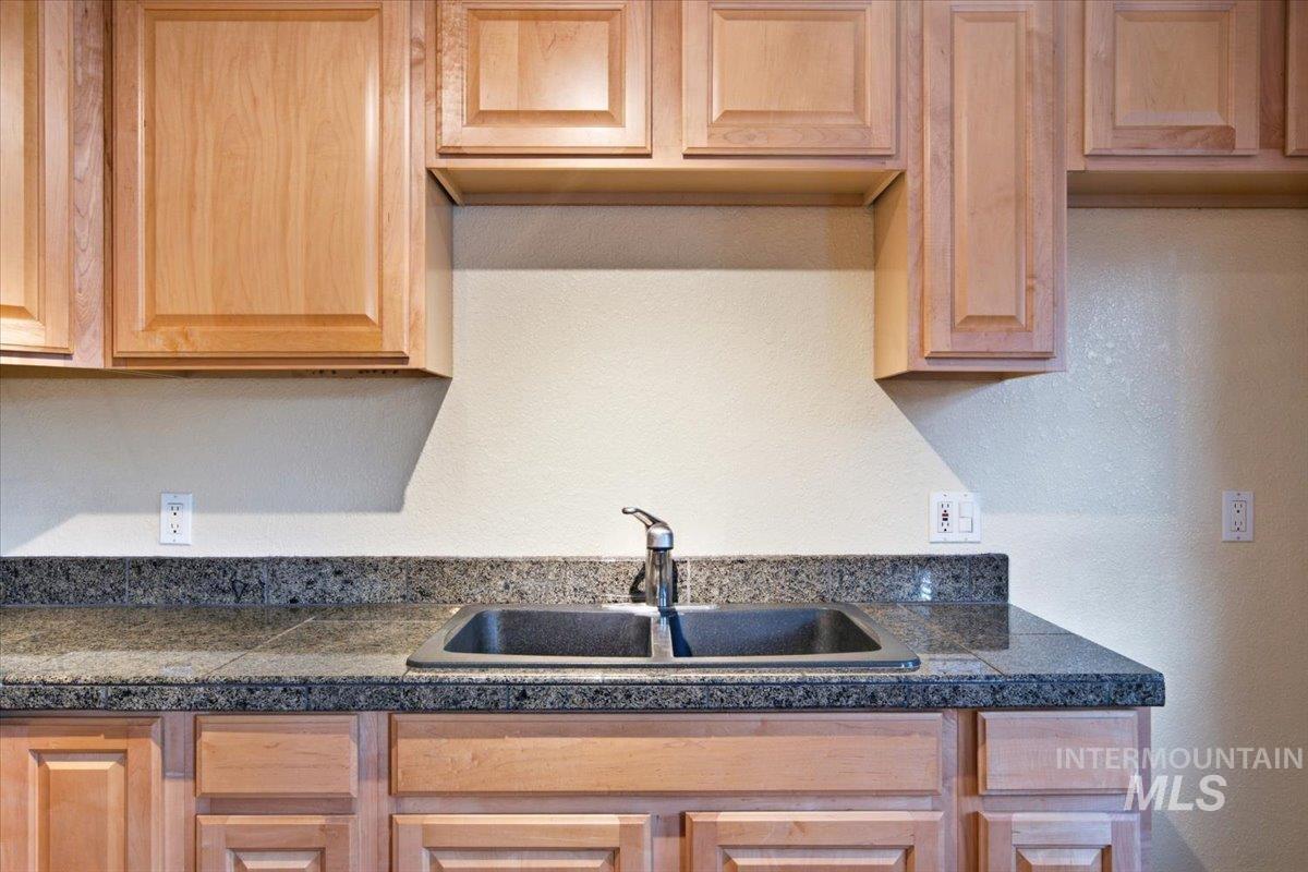 6578 W Denton St Property Photo 17