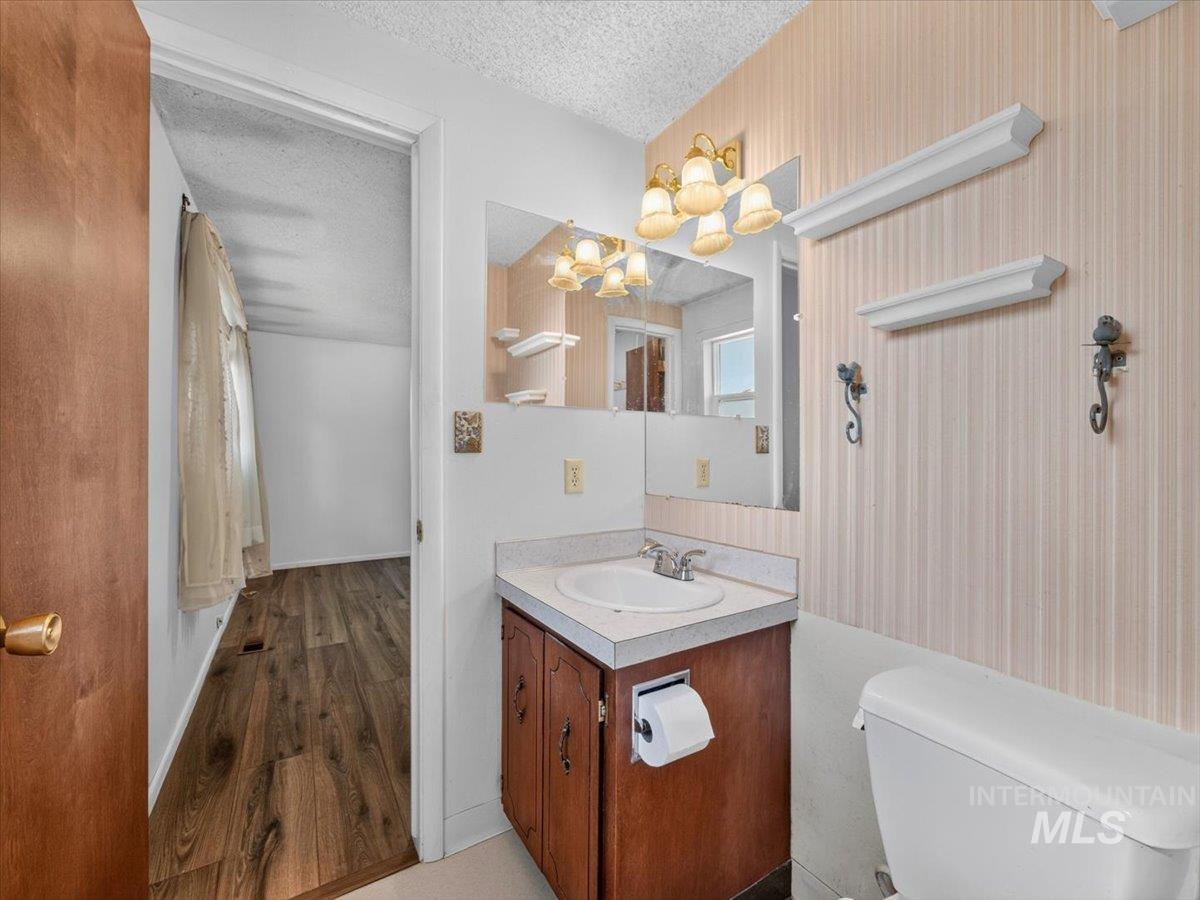 638 Meadow Dr Property Photo 34