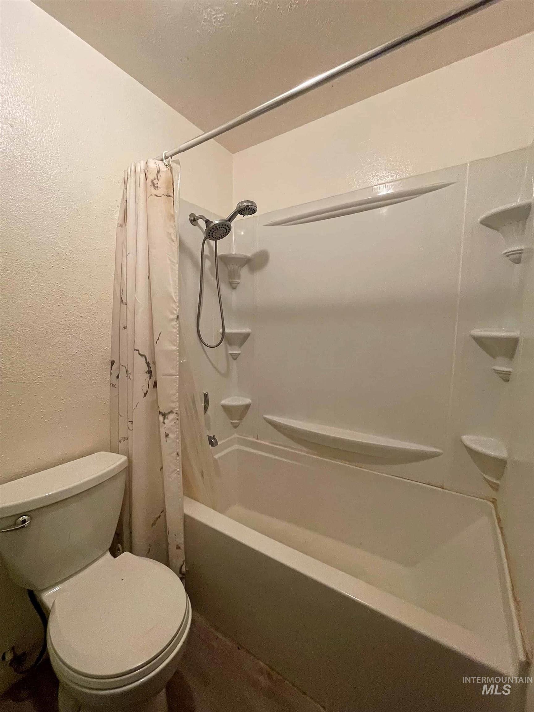 425 W Peach Rd Property Photo 17