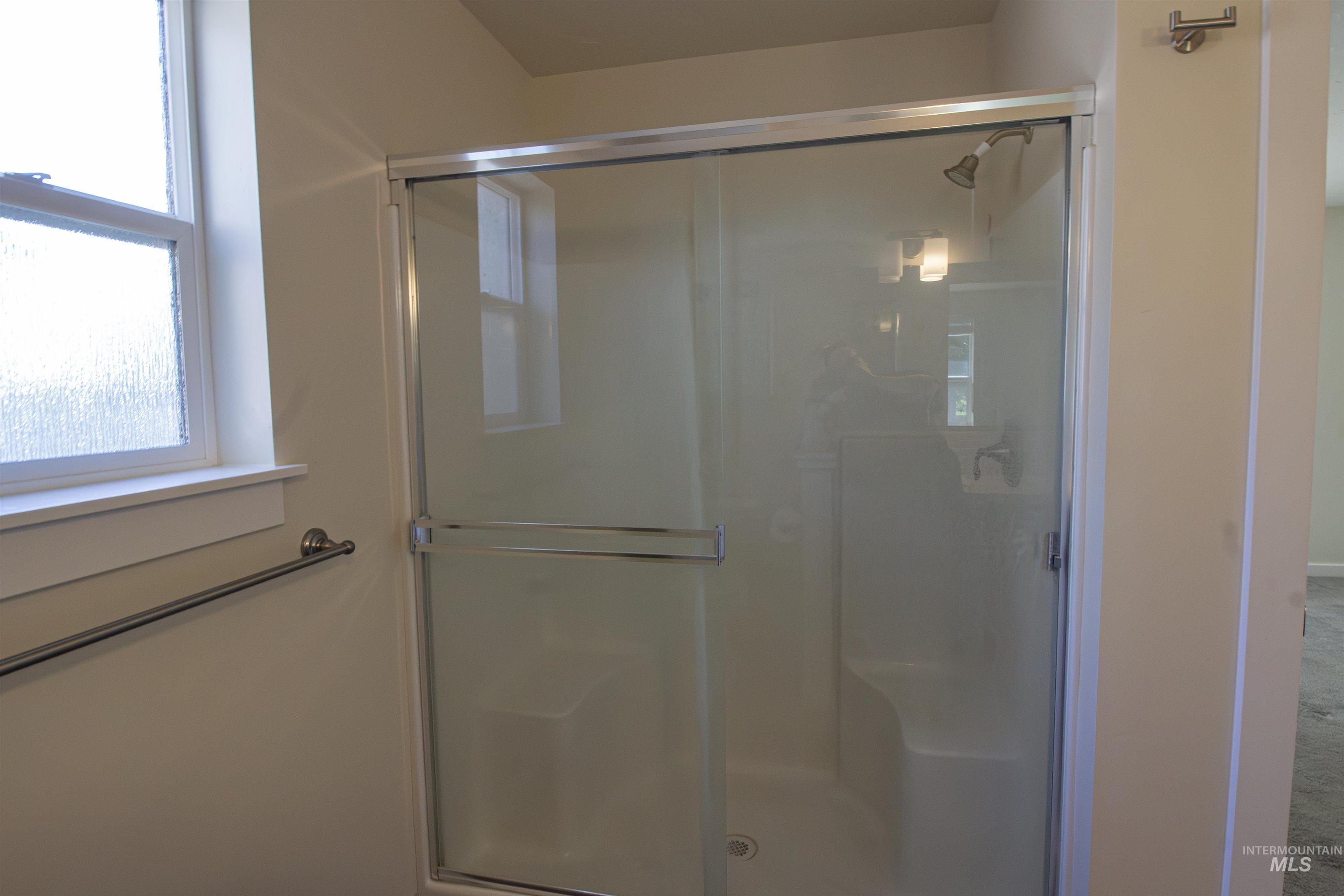 607 Peach Lane Property Photo 11