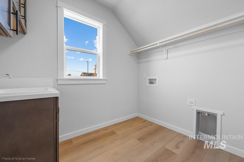 105 W Gleason Street Property Photo 13