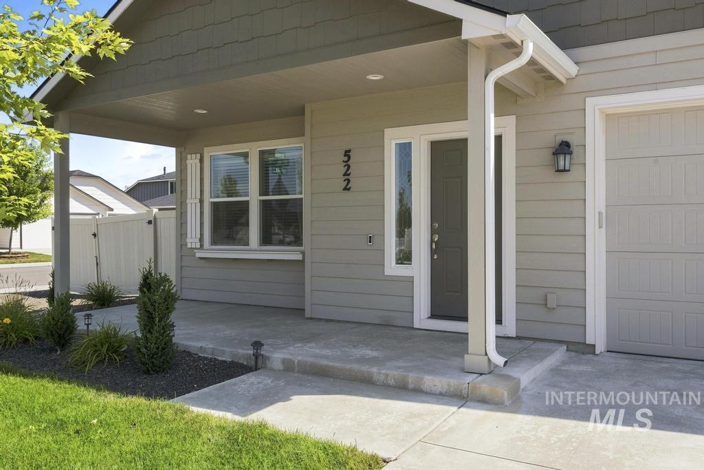 522 Belville Place Property Photo 5