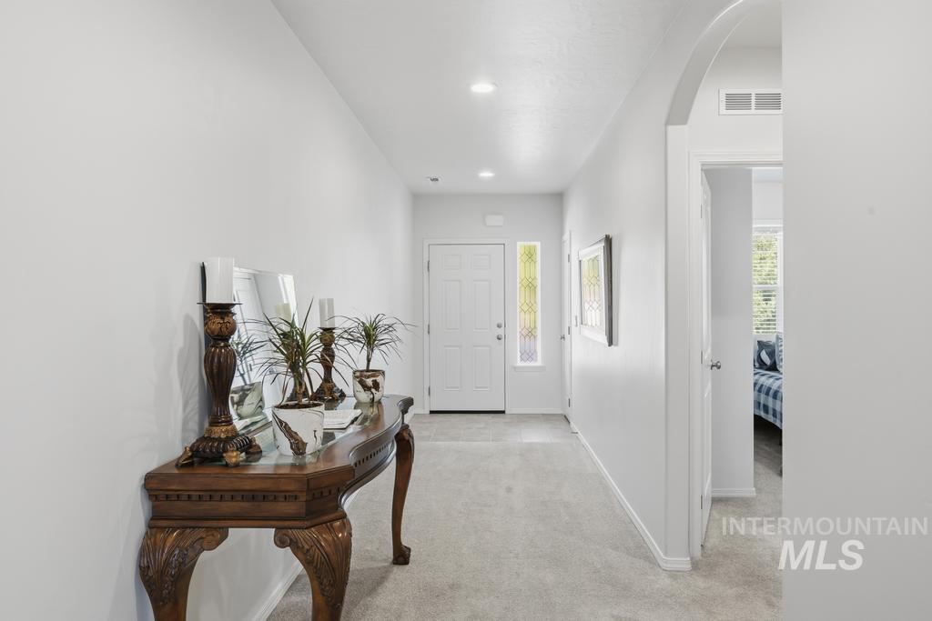 522 Belville Place Property Photo 7