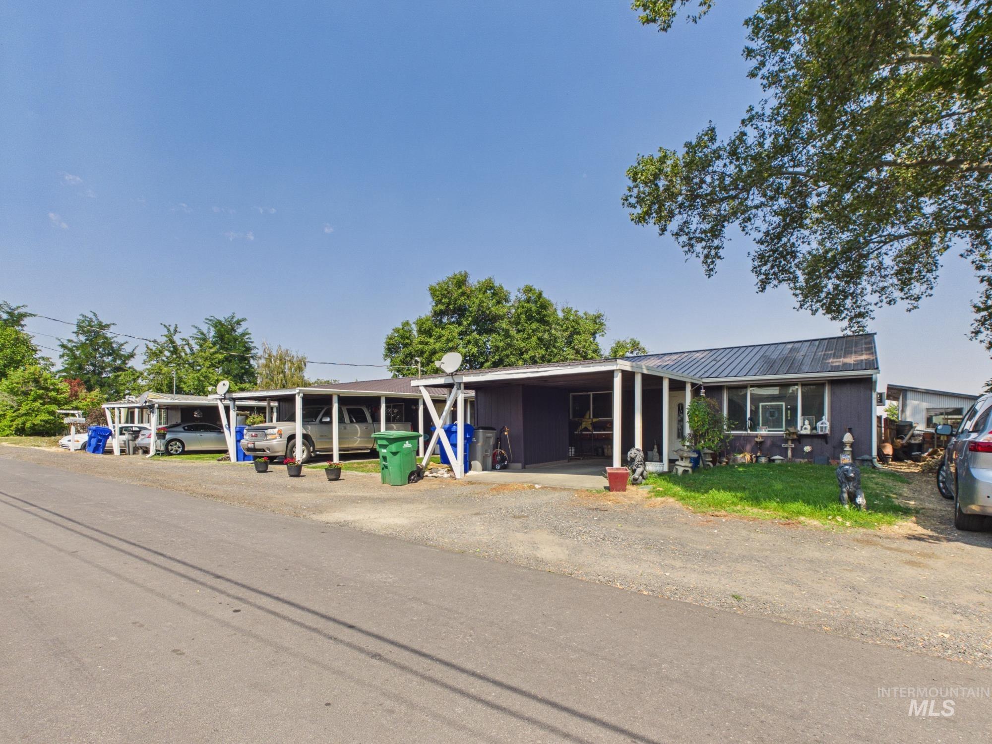 1409 Cedar Ave Property Photo 3