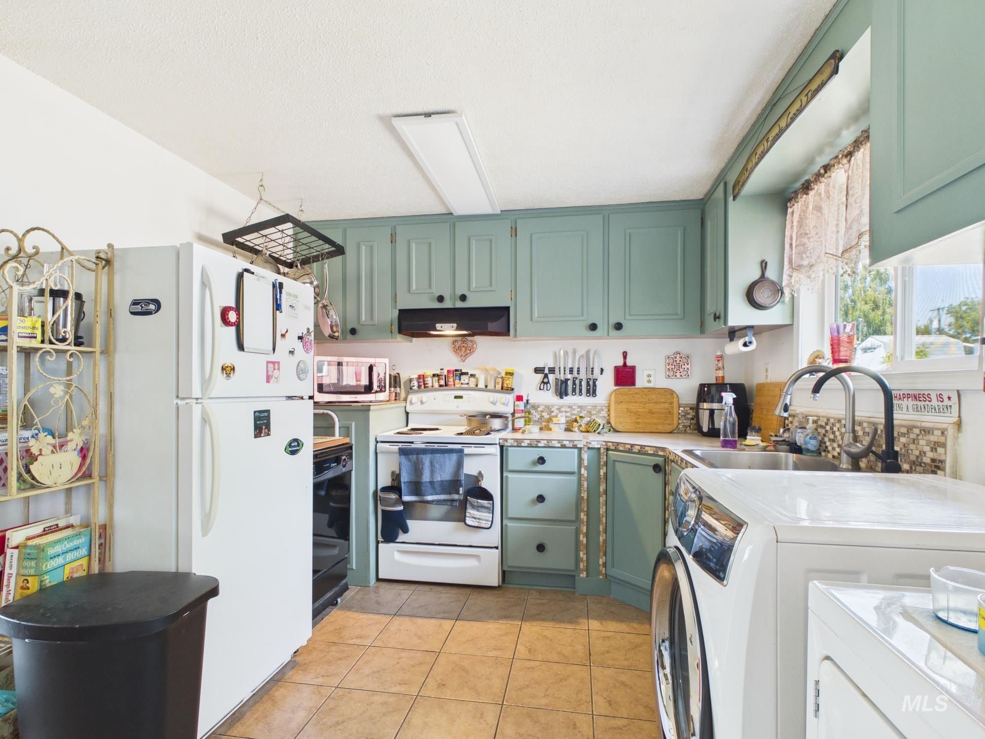 1409 Cedar Ave Property Photo 11