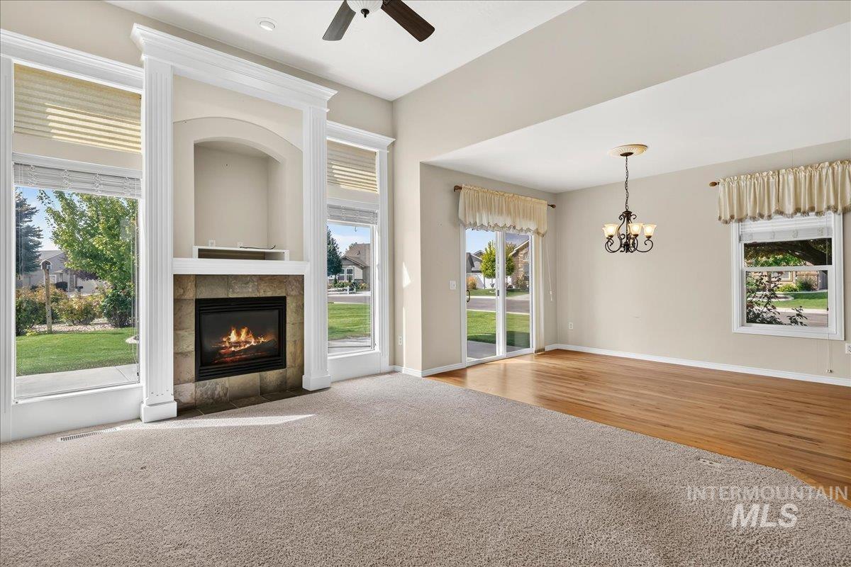 507 W. Briar Hill Property Photo 6