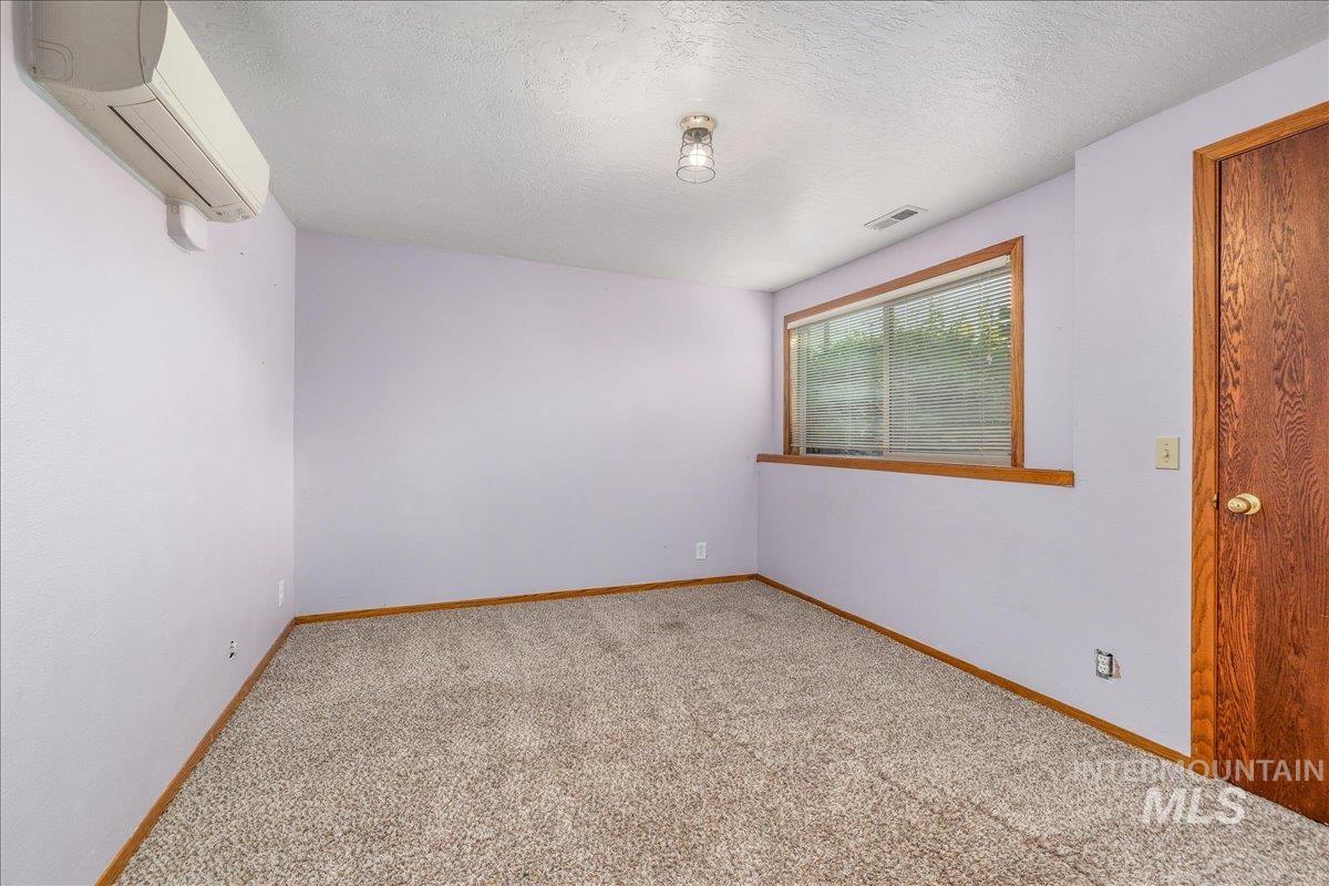 721 Parkside Way Property Photo 26