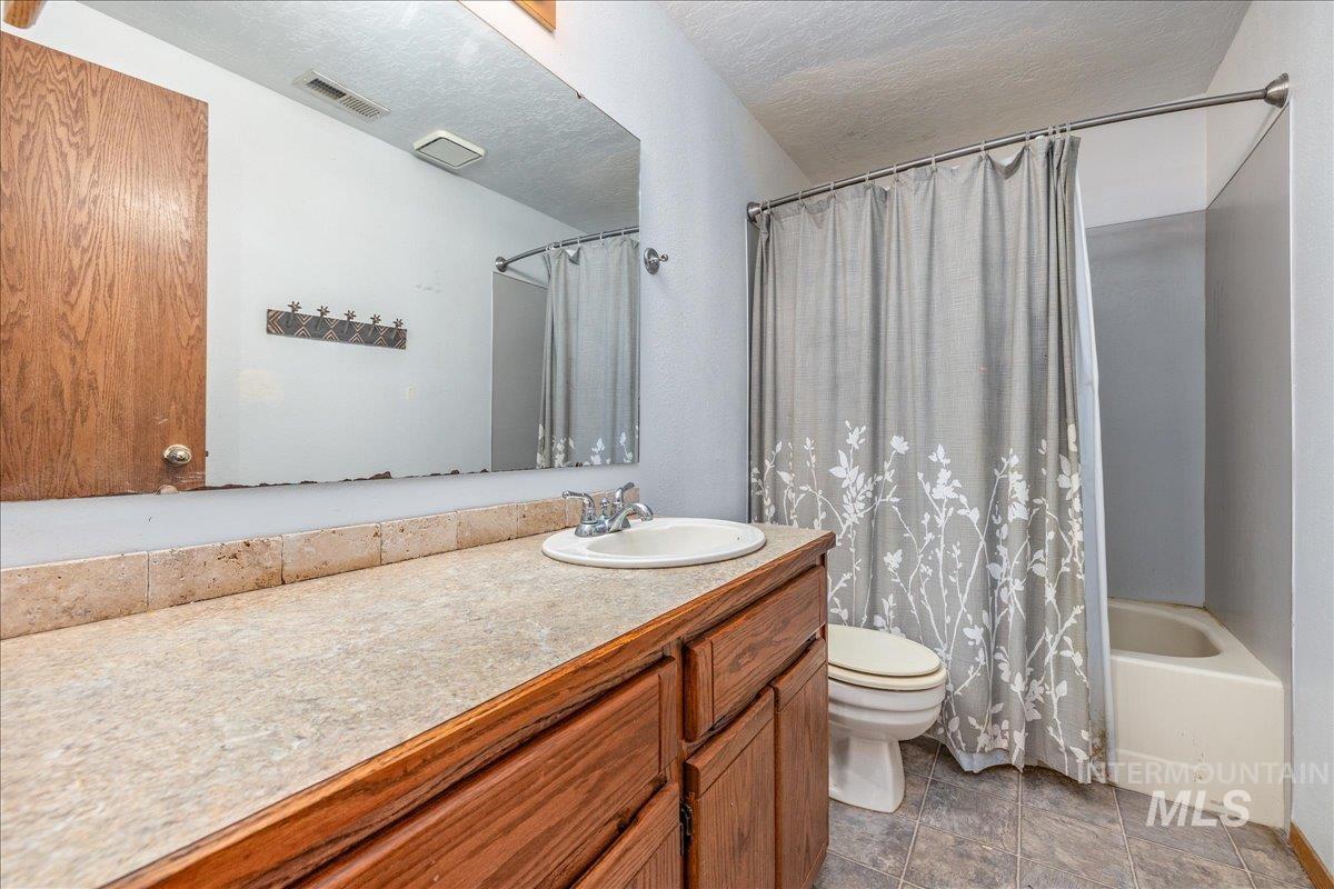 721 Parkside Way Property Photo 27
