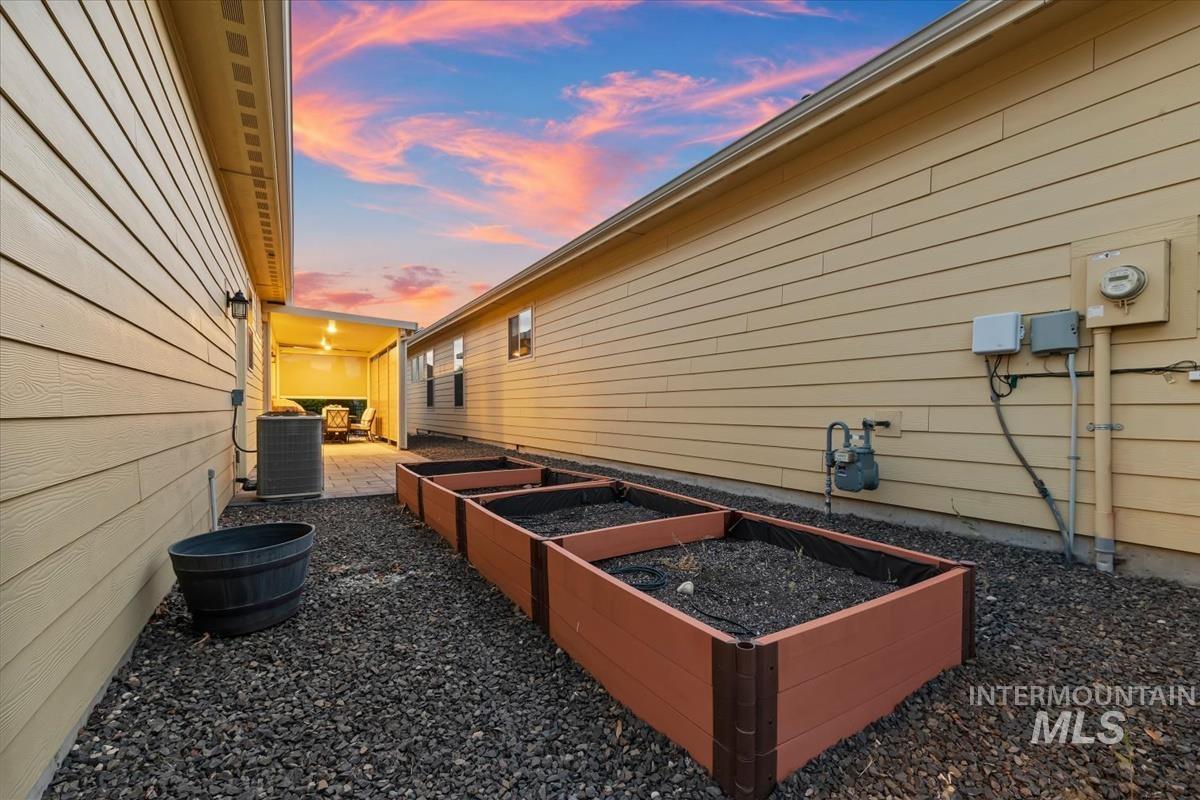 5945 W Beaufort Street Property Photo 35