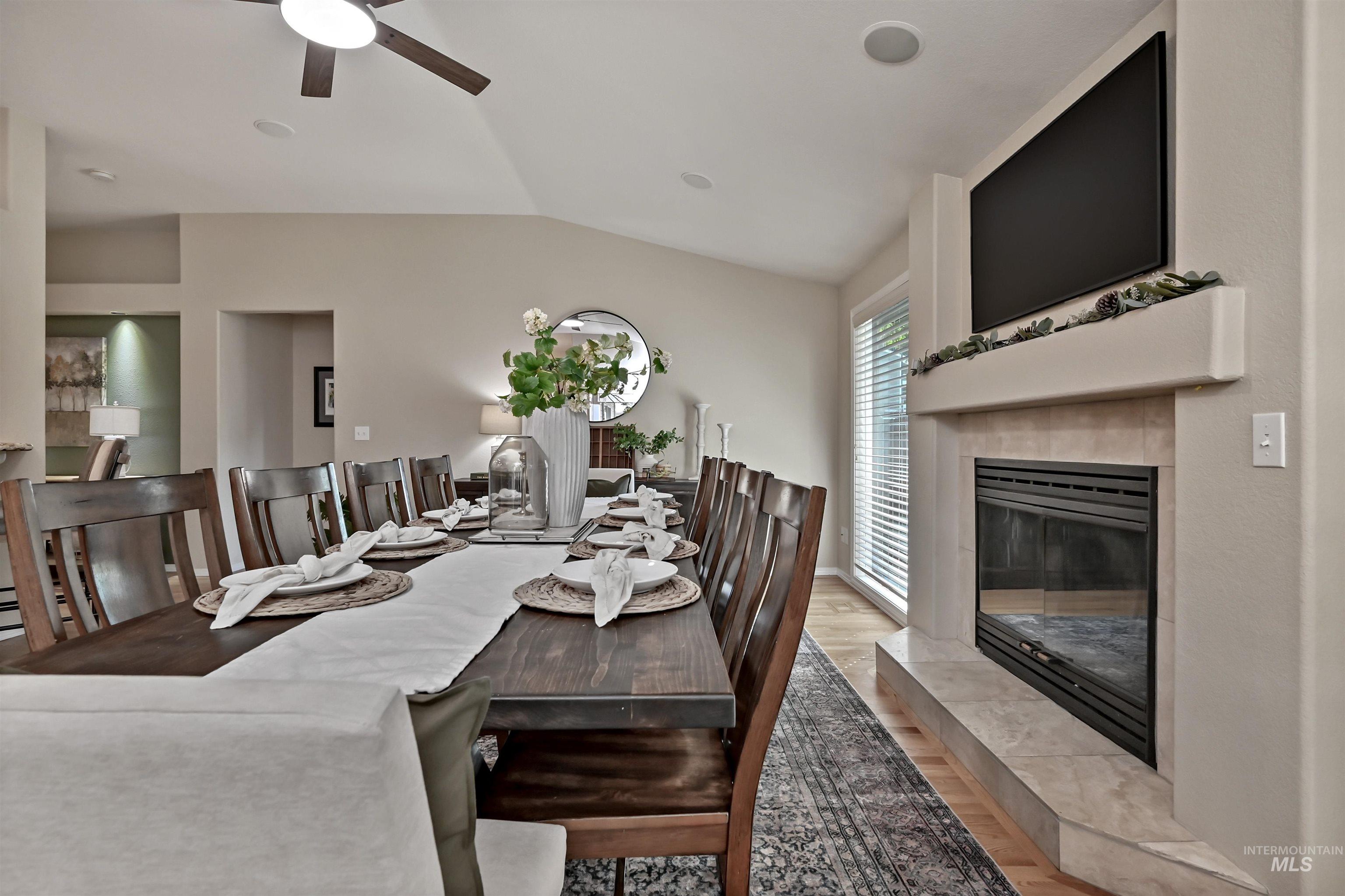 1539 E Spinnaker Court Property Photo 10