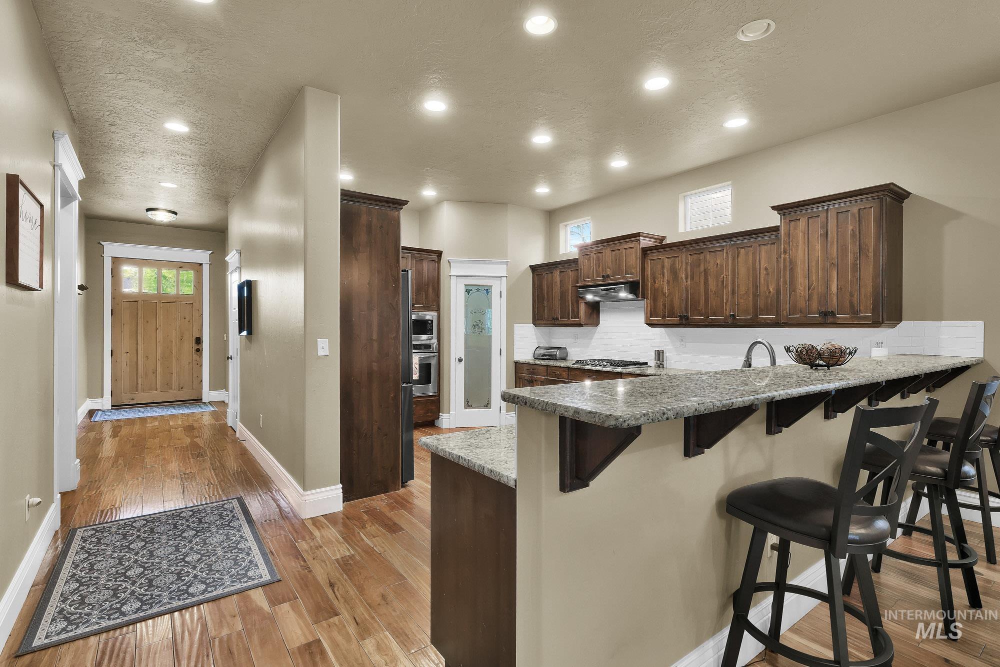 4028 N Quenzer Way Property Photo 12
