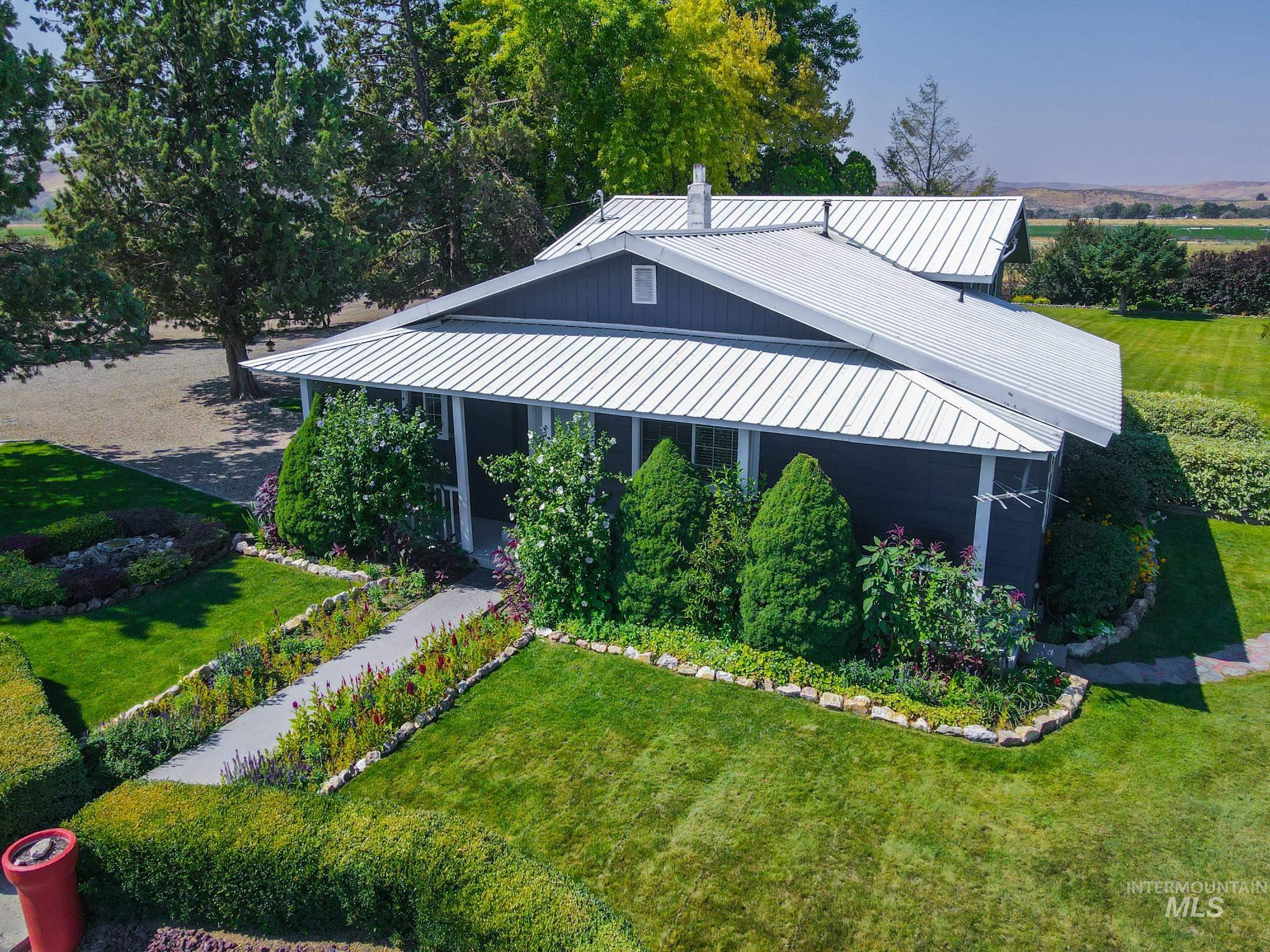 683 That Rd. Property Photo 2