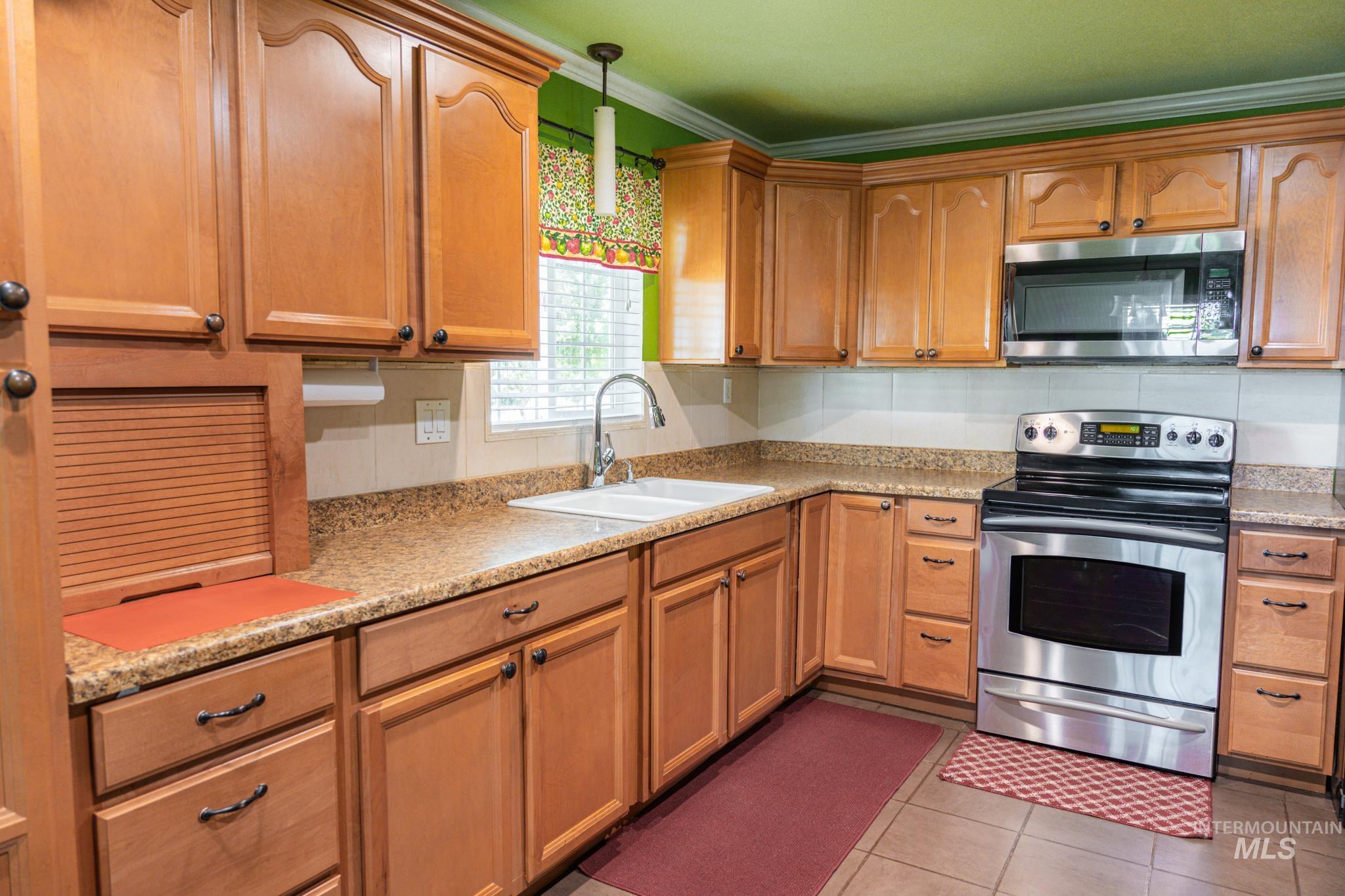683 That Rd. Property Photo 21