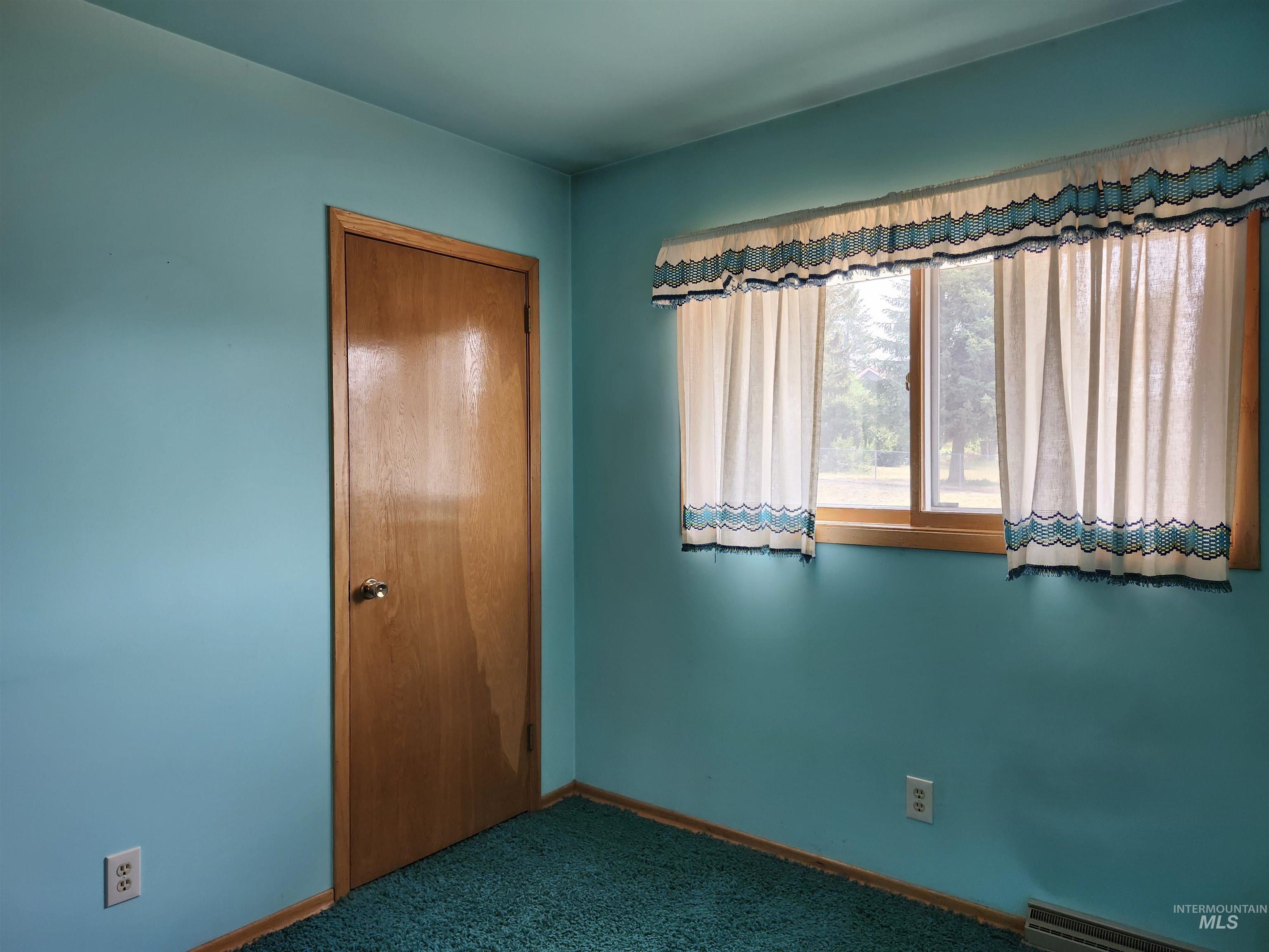 220 Cedar Street Property Photo 18