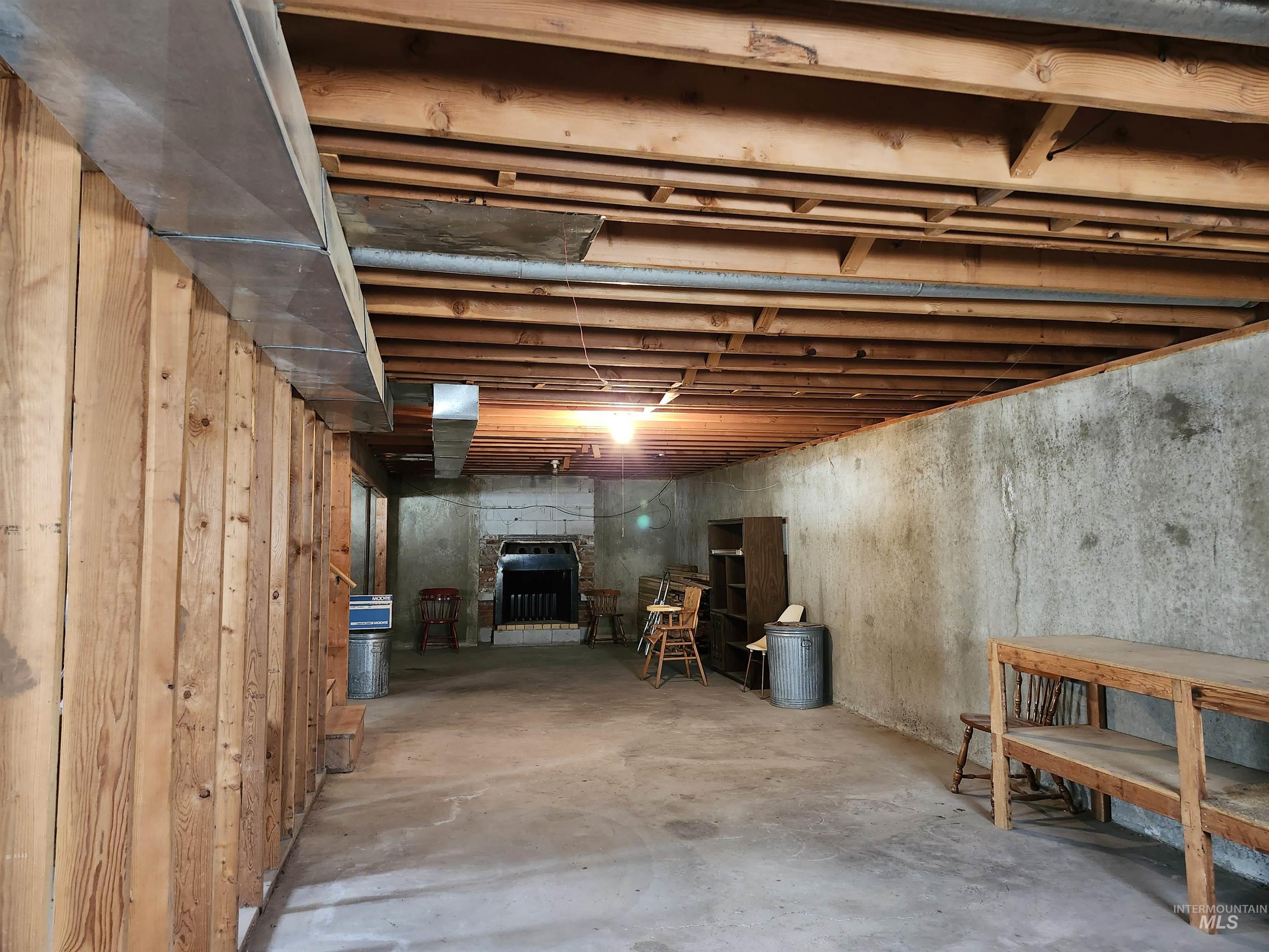220 Cedar Street Property Photo 33