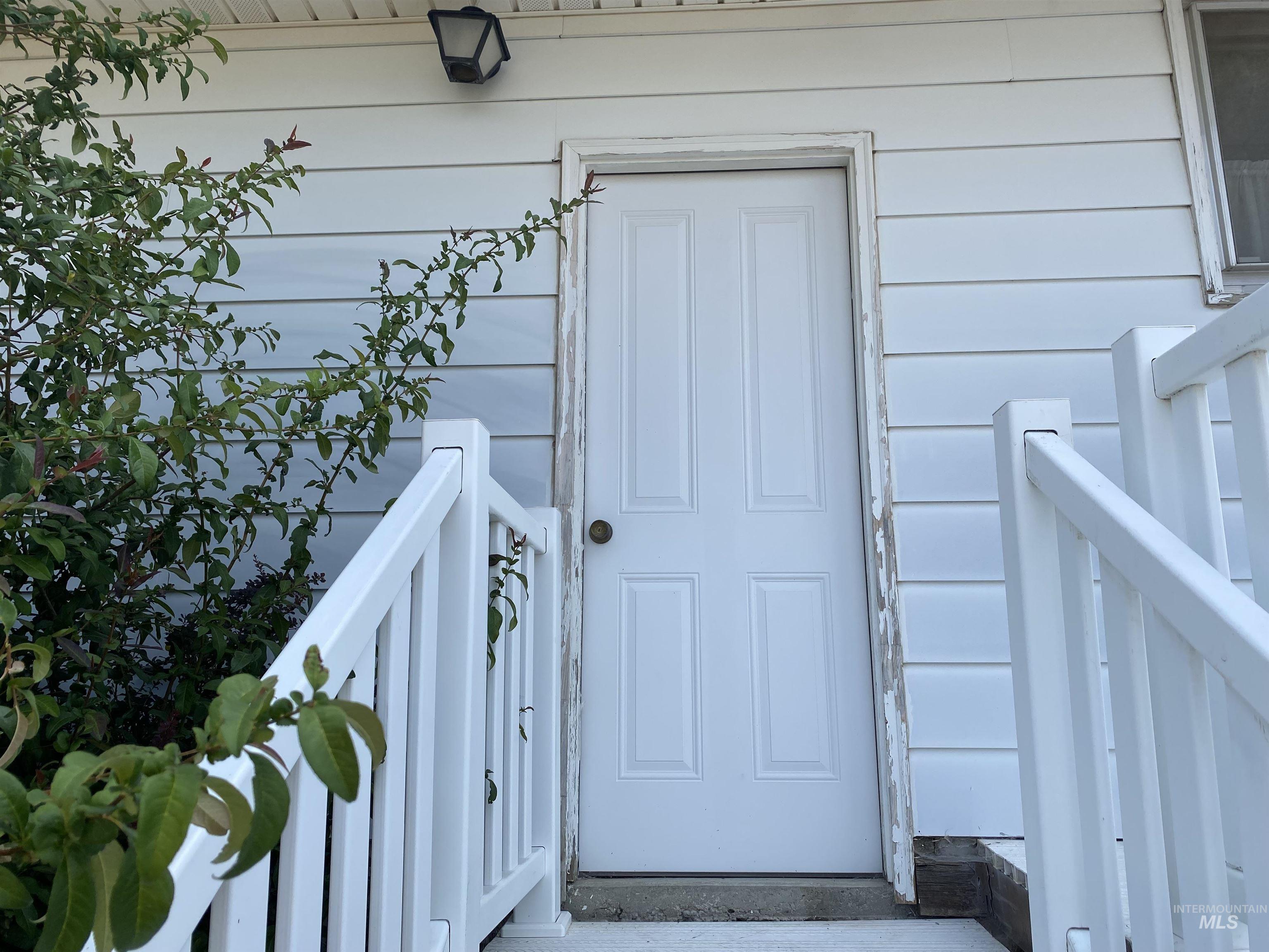 220 Cedar Street Property Photo 35