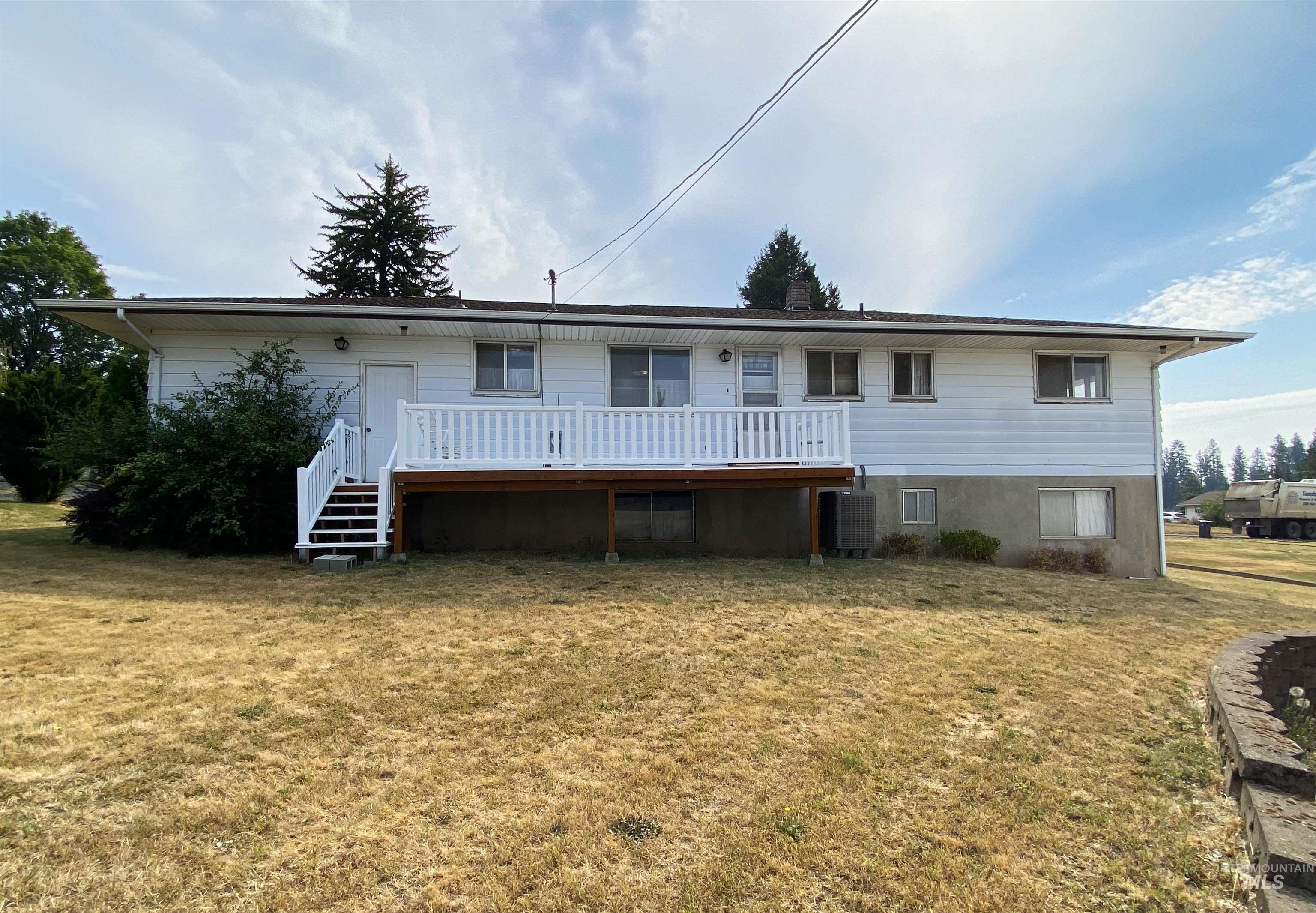 220 Cedar Street Property Photo 40
