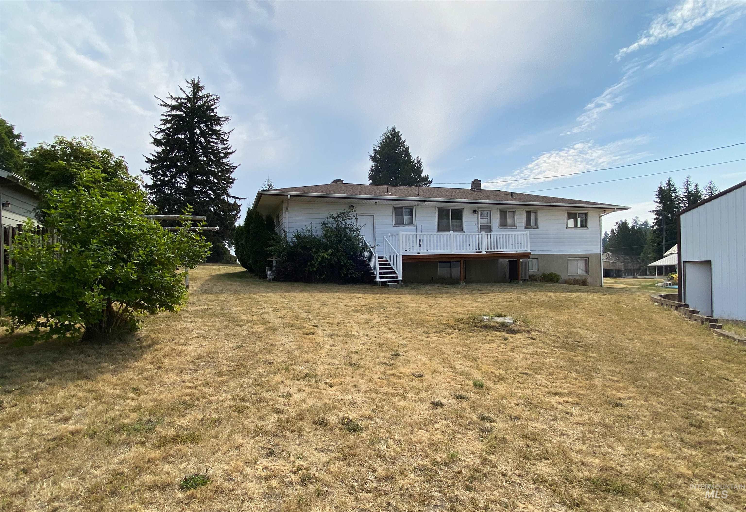 220 Cedar Street Property Photo 41