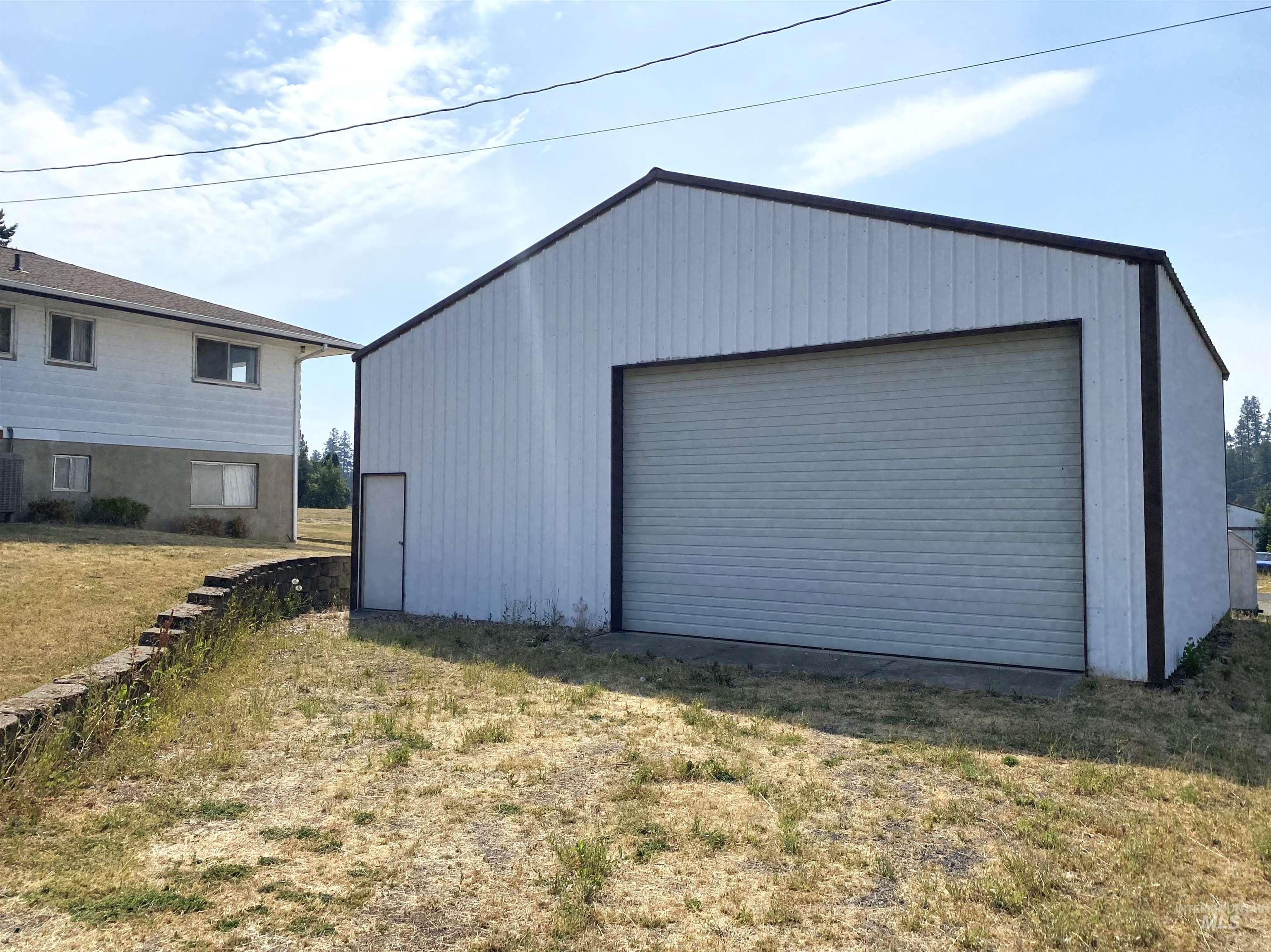 220 Cedar Street Property Photo 42