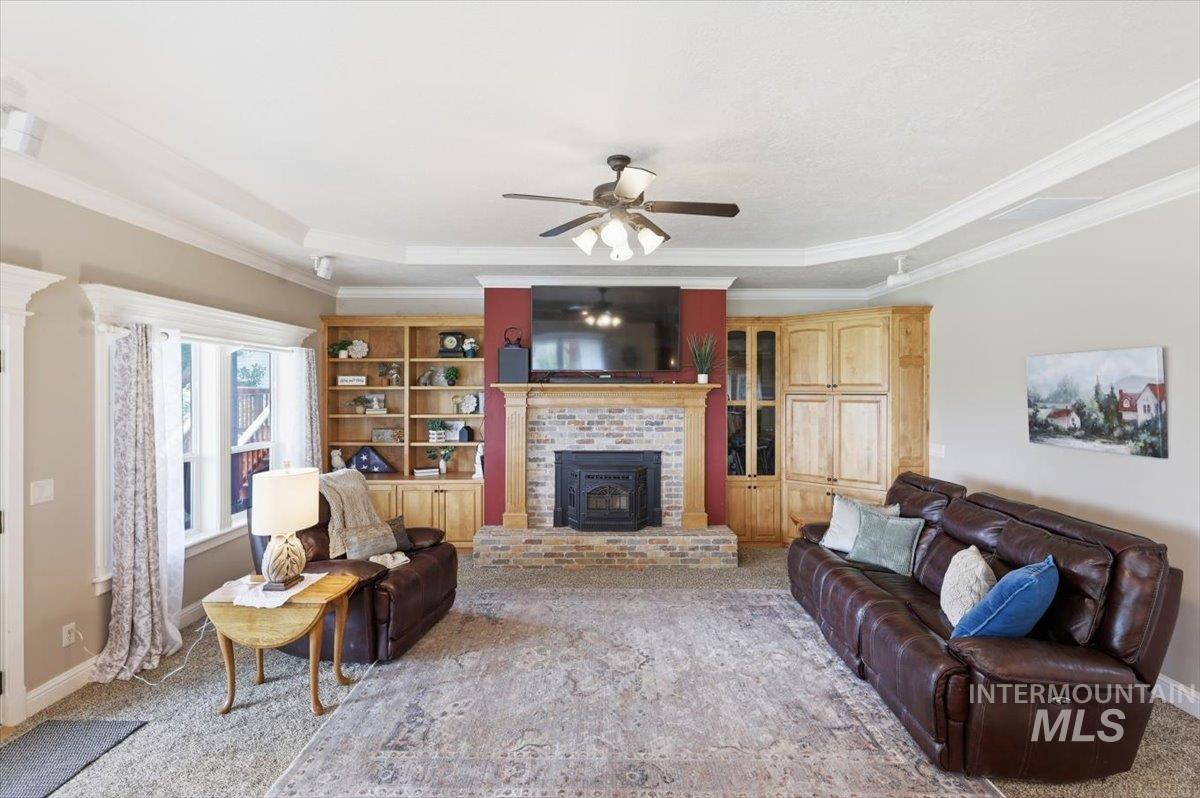3685 E Indian Trail Lane Property Photo 16