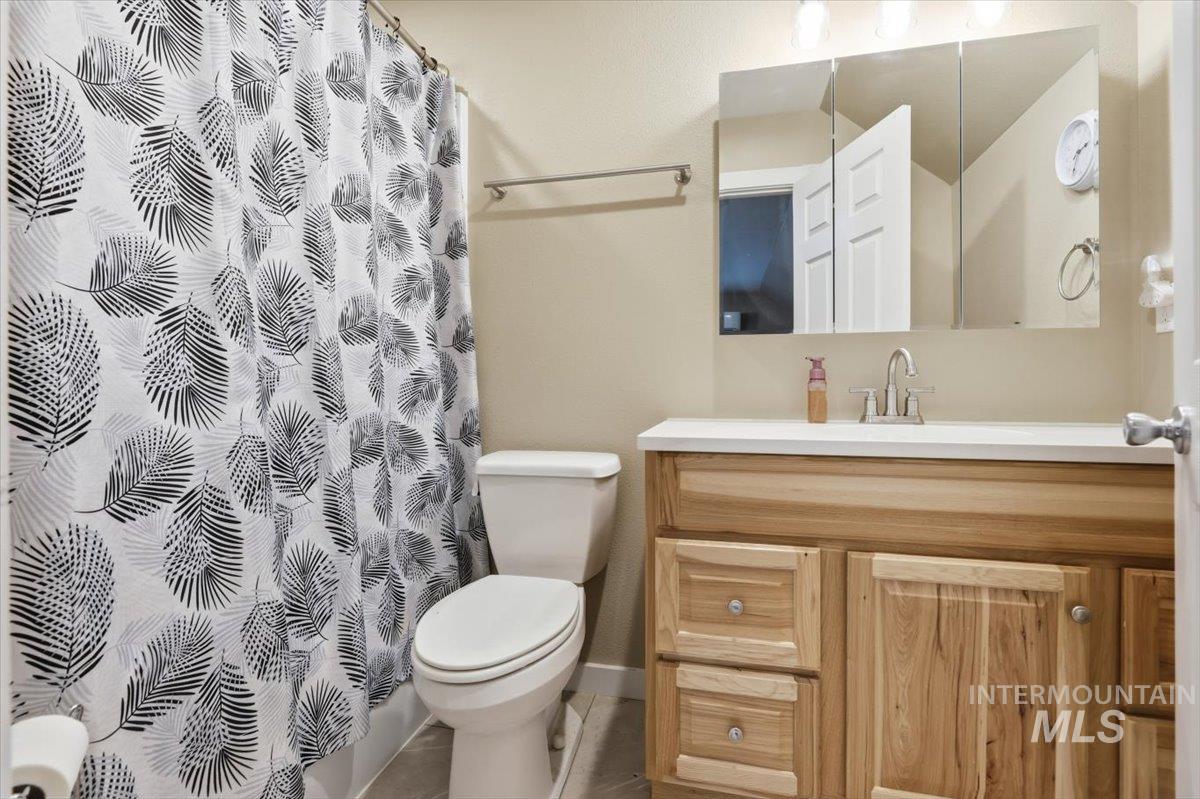 3685 E Indian Trail Lane Property Photo 45