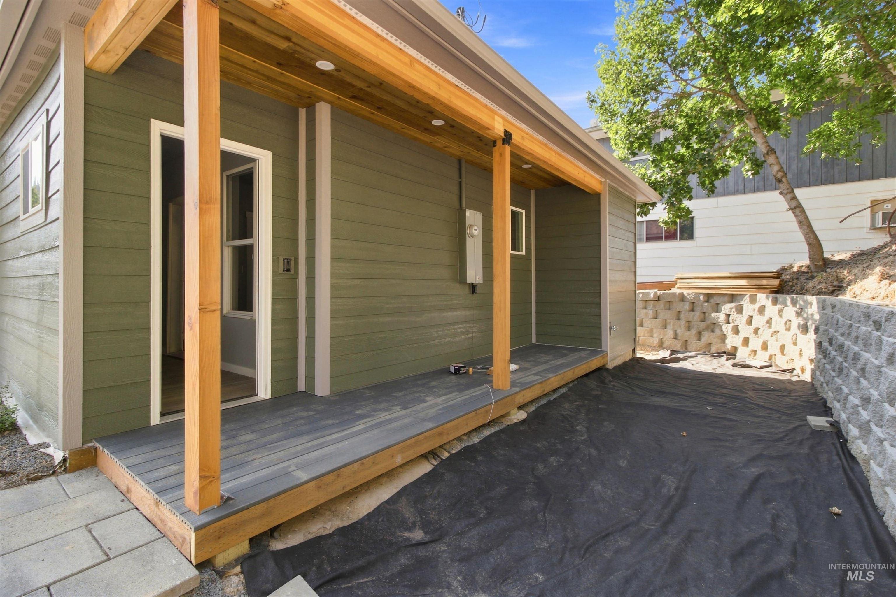 308 S Main Street Property Photo 42