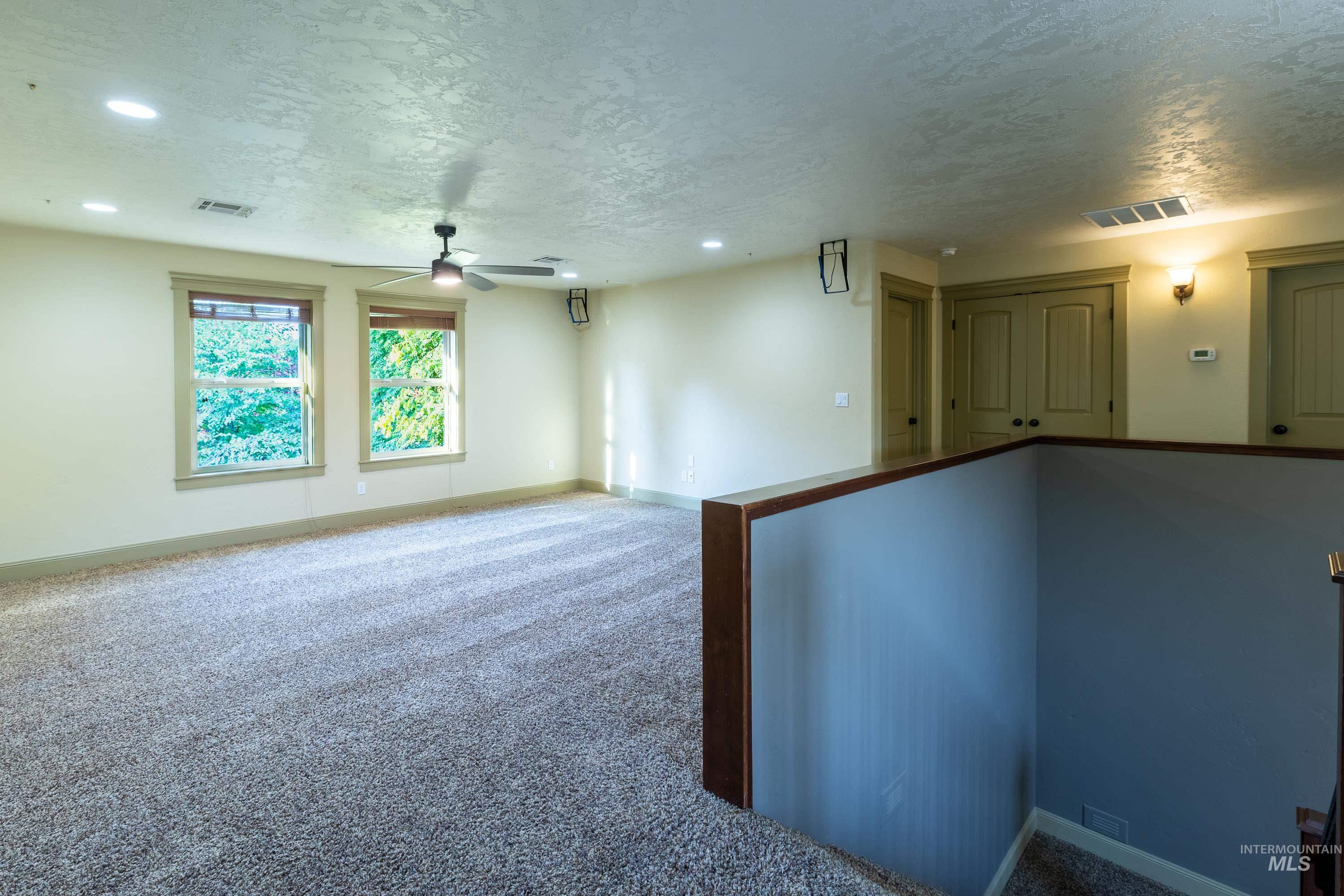 1818 W Silver Creek Court Property Photo 27