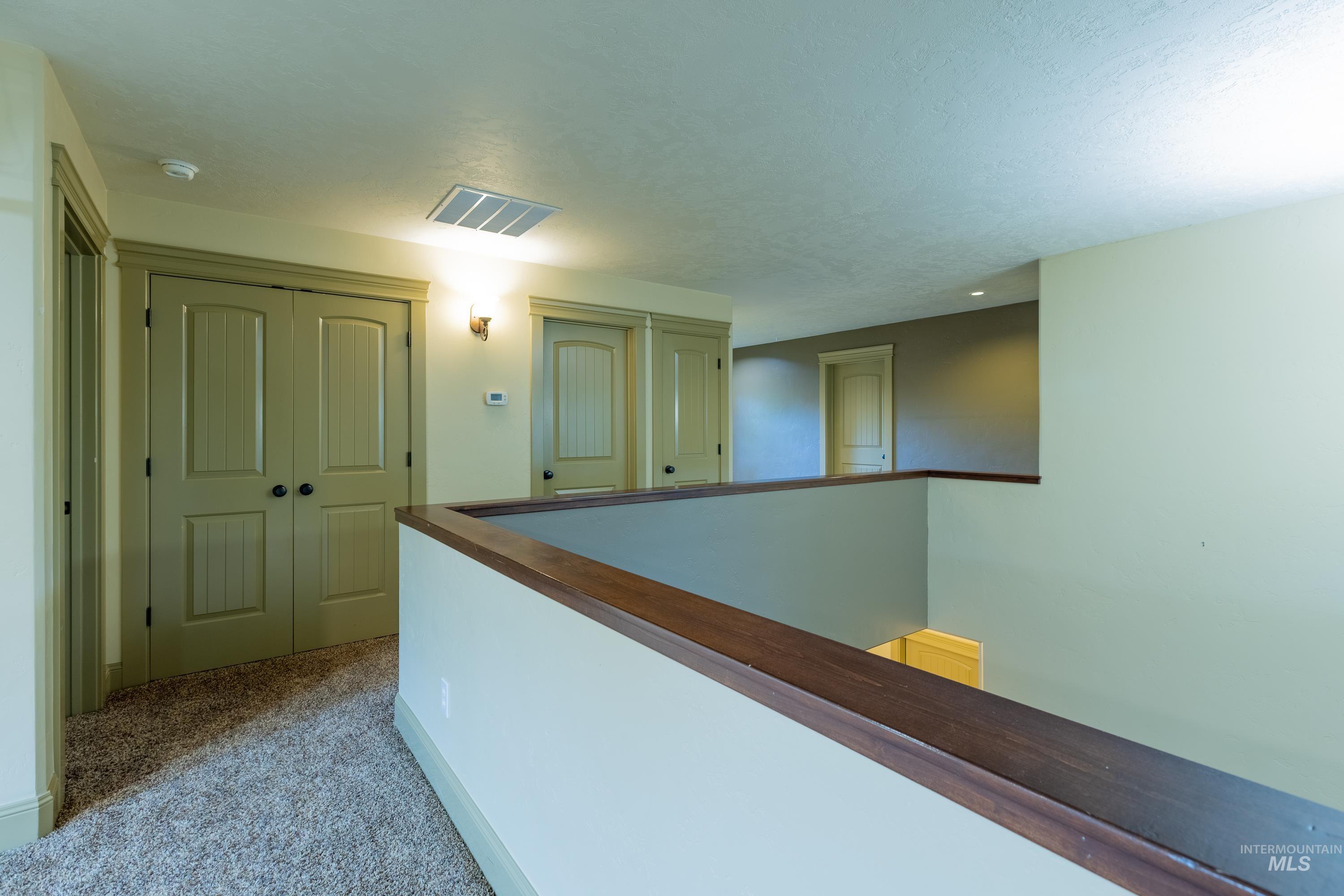 1818 W Silver Creek Court Property Photo 35