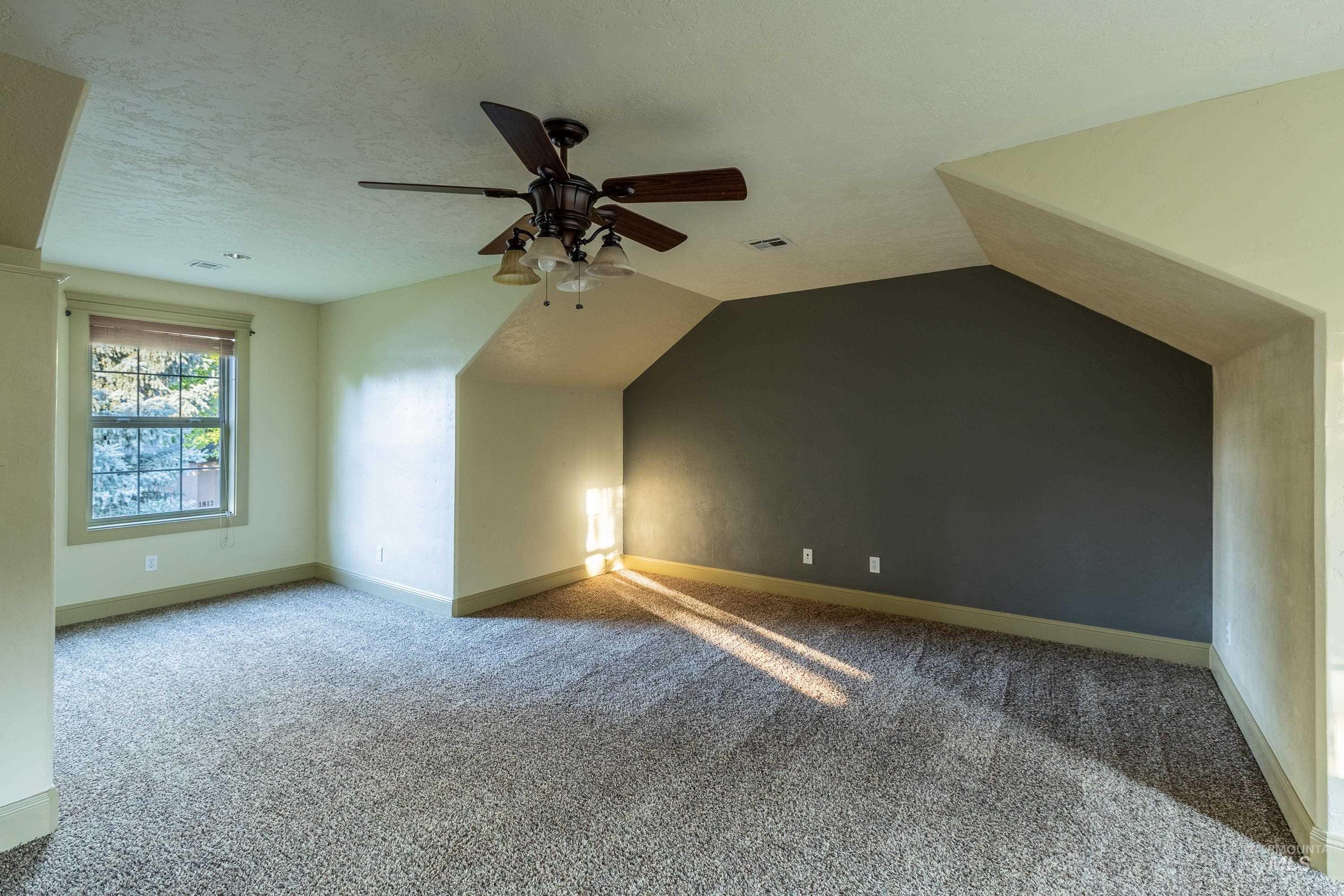 1818 W Silver Creek Court Property Photo 43