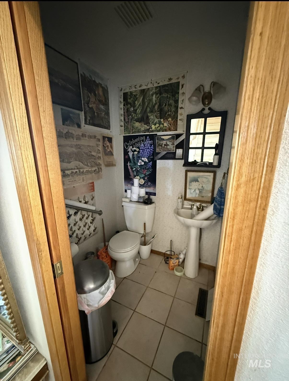 920 Public Ave Property Photo 7