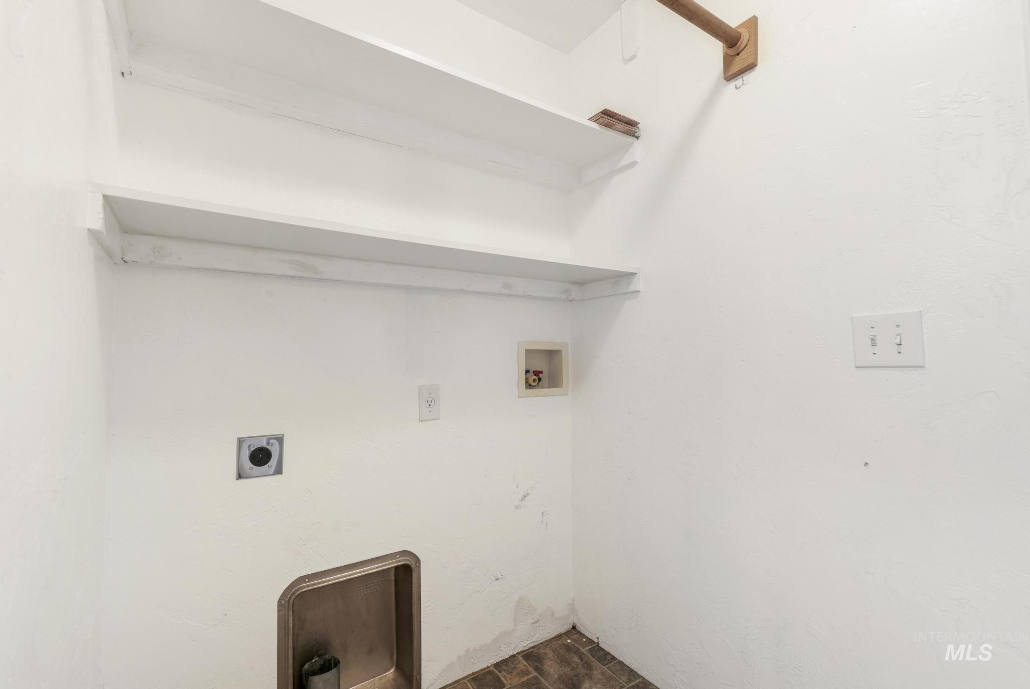 351 Kentucky Property Photo 19