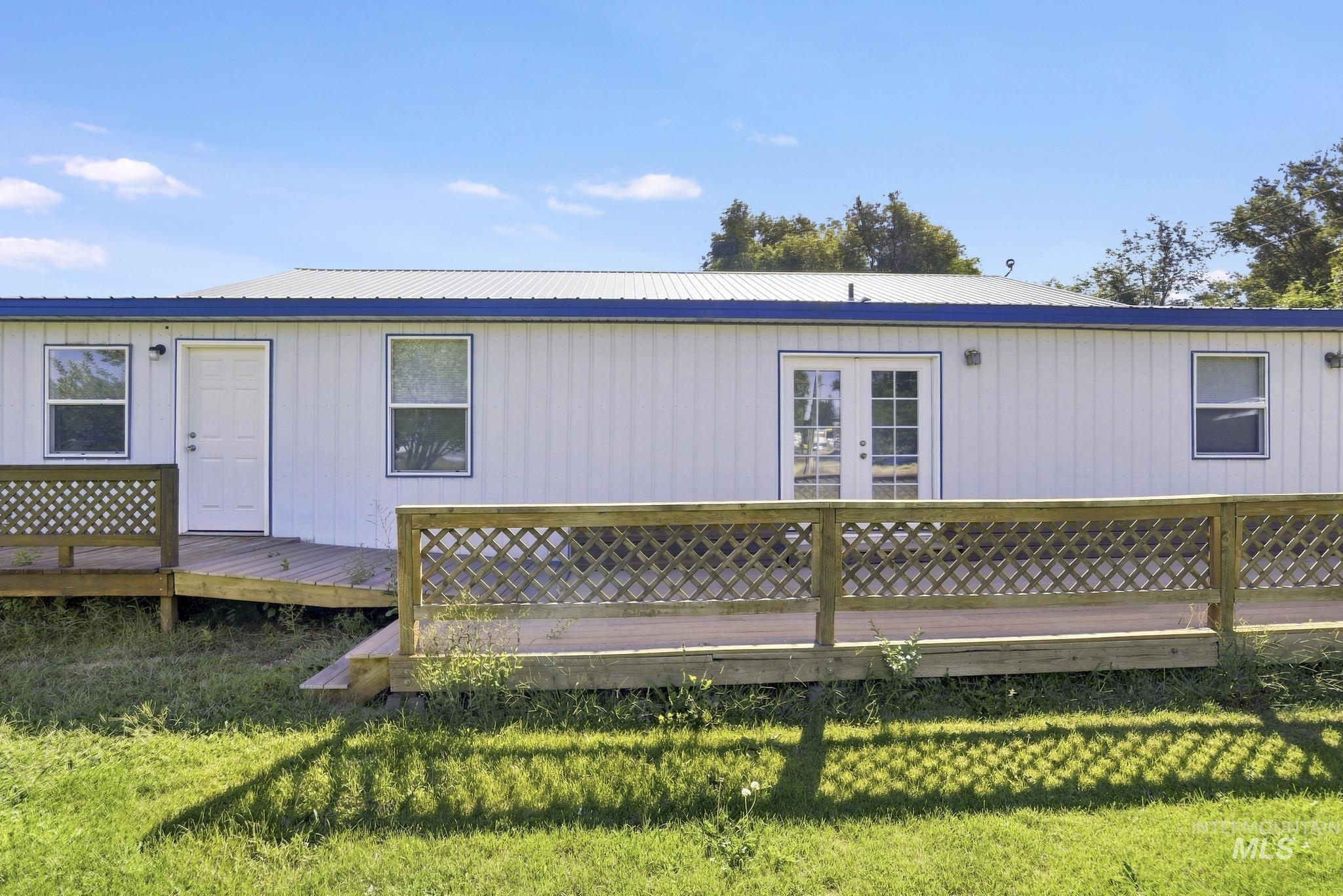 351 Kentucky Property Photo 31