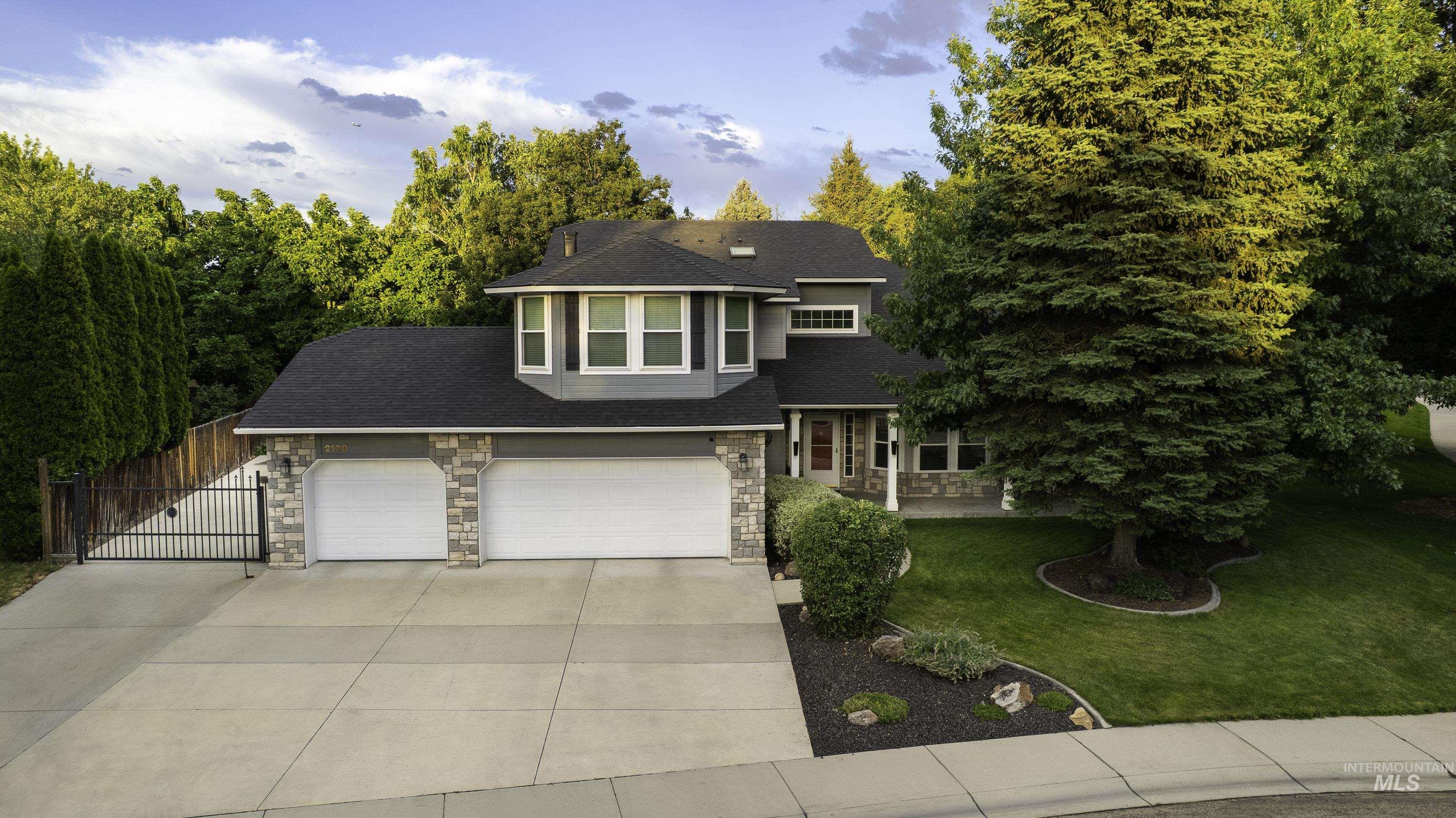 2100 S Tollgate Way Property Photo 1