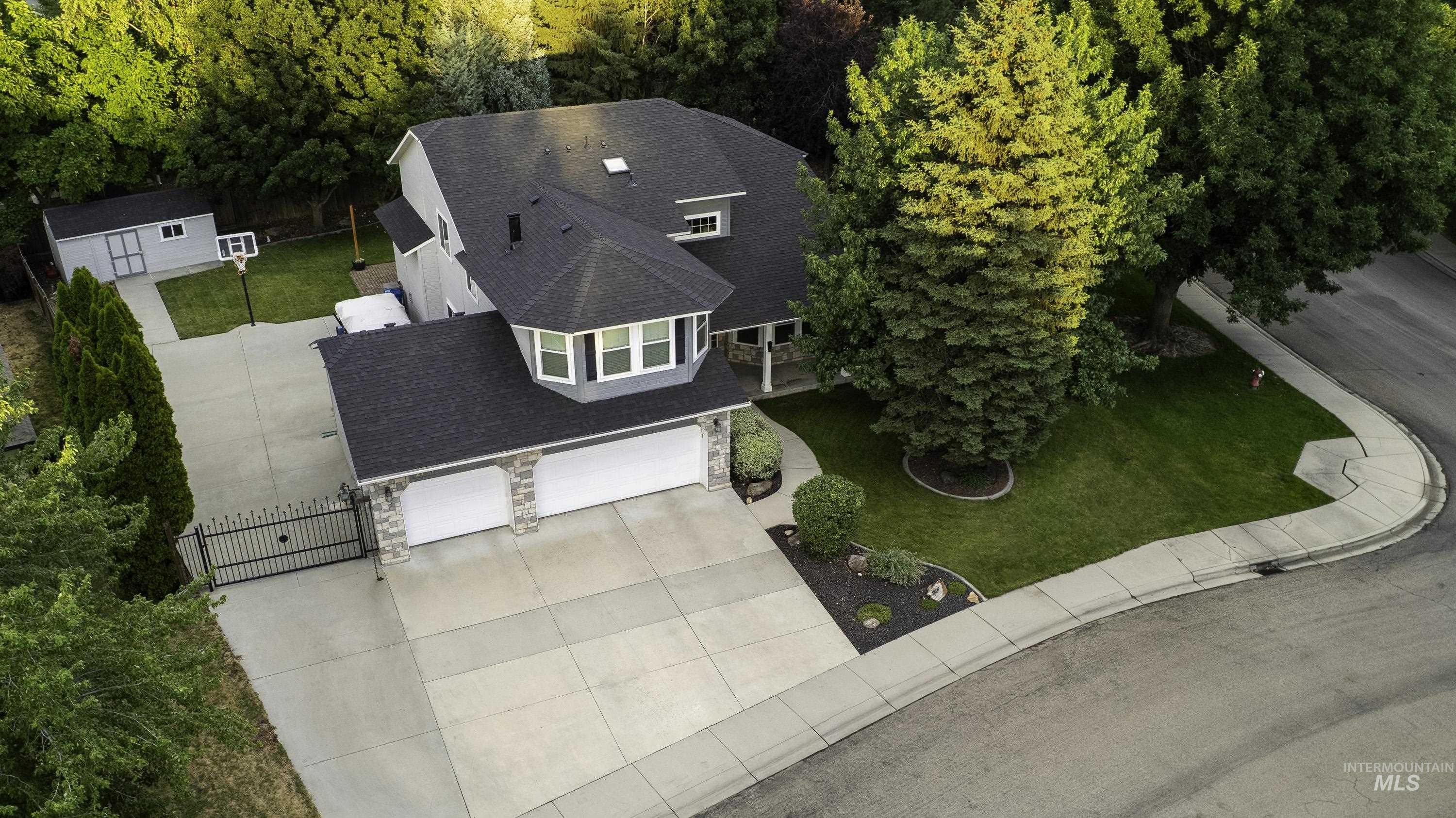 2100 S Tollgate Way Property Photo 46