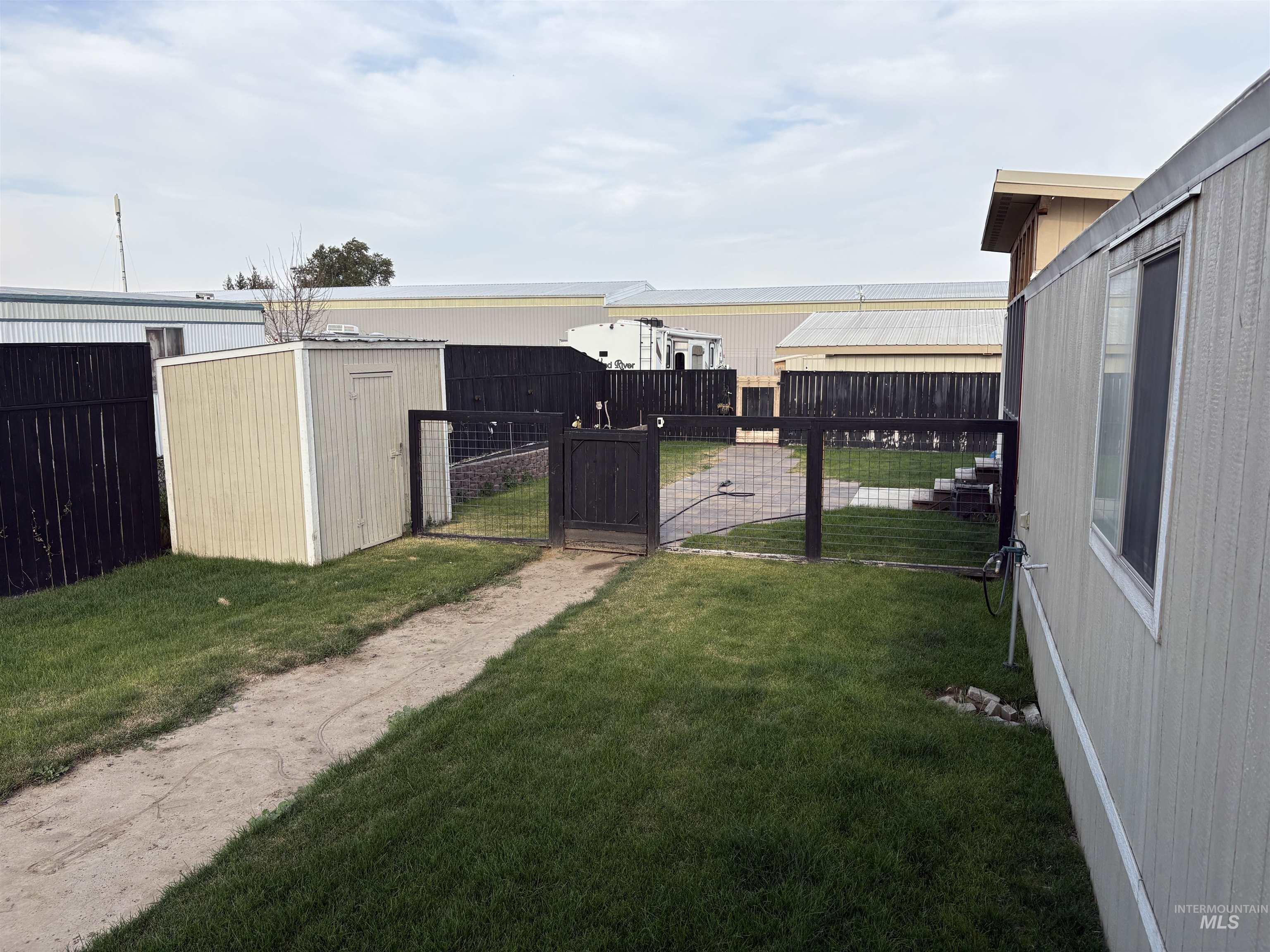 1637 13th Street Property Photo 5