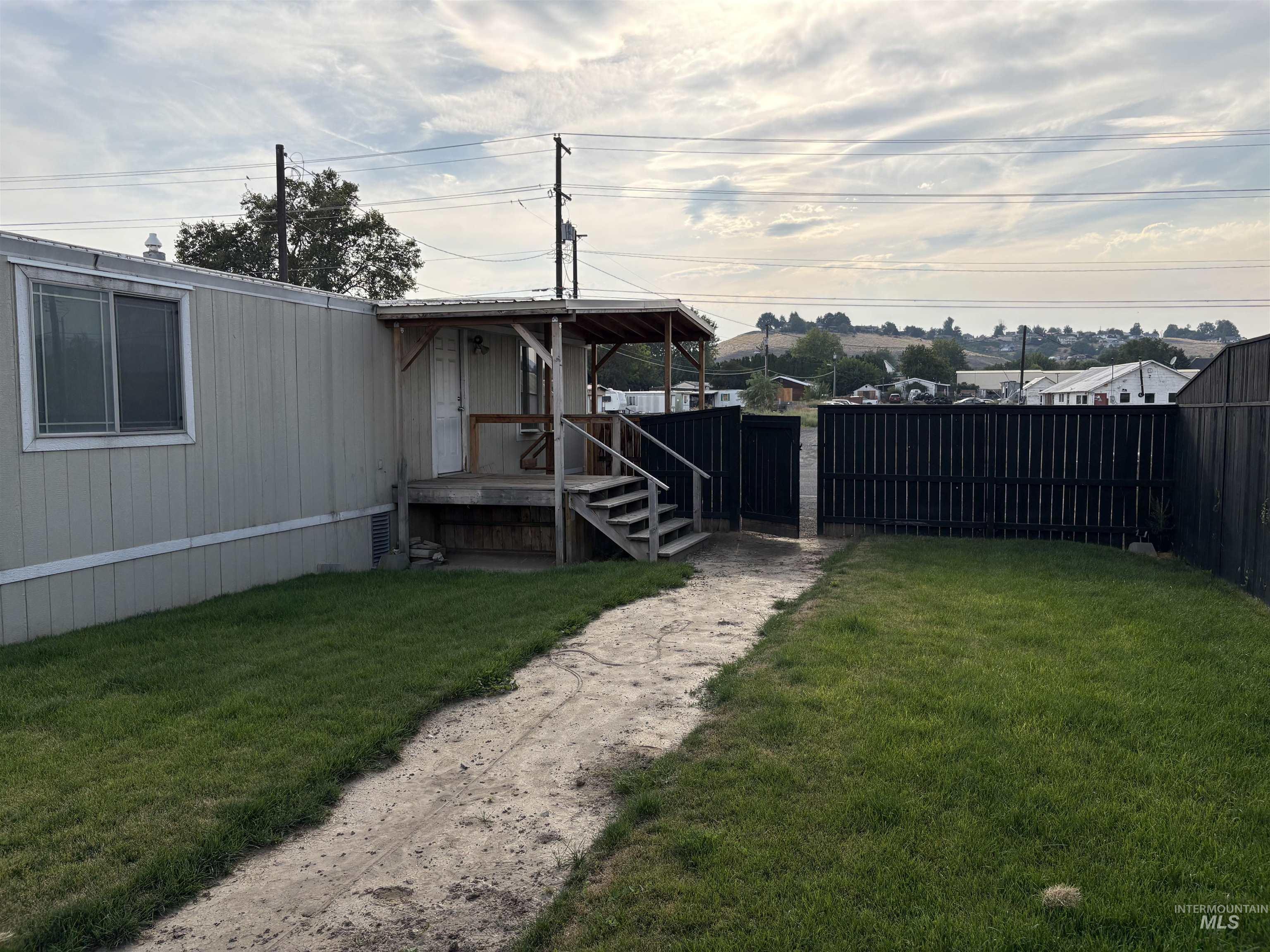 1637 13th Street Property Photo 6