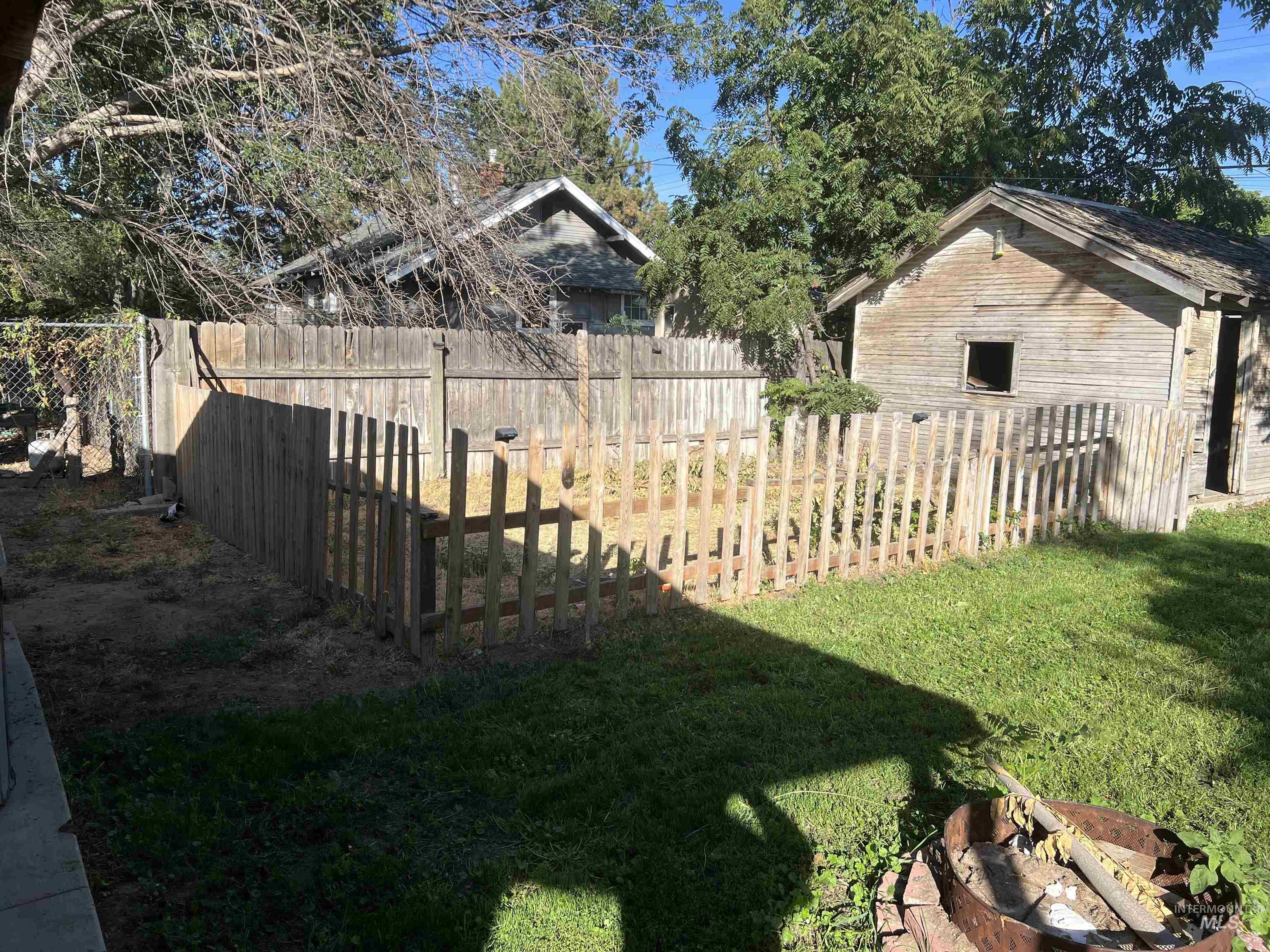 412 6th Ave South Property Photo 4