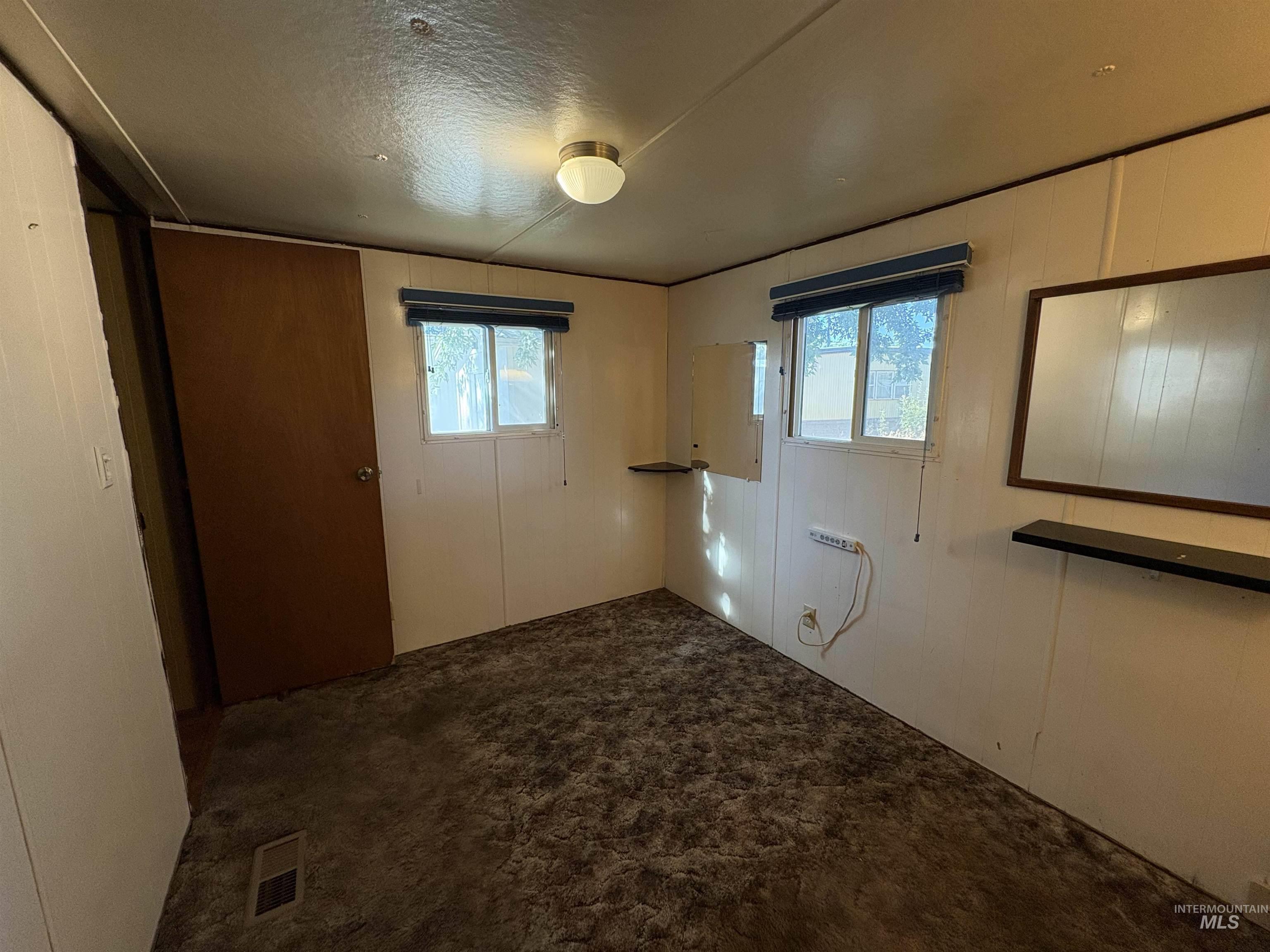 1265 Elm Street Property Photo 16