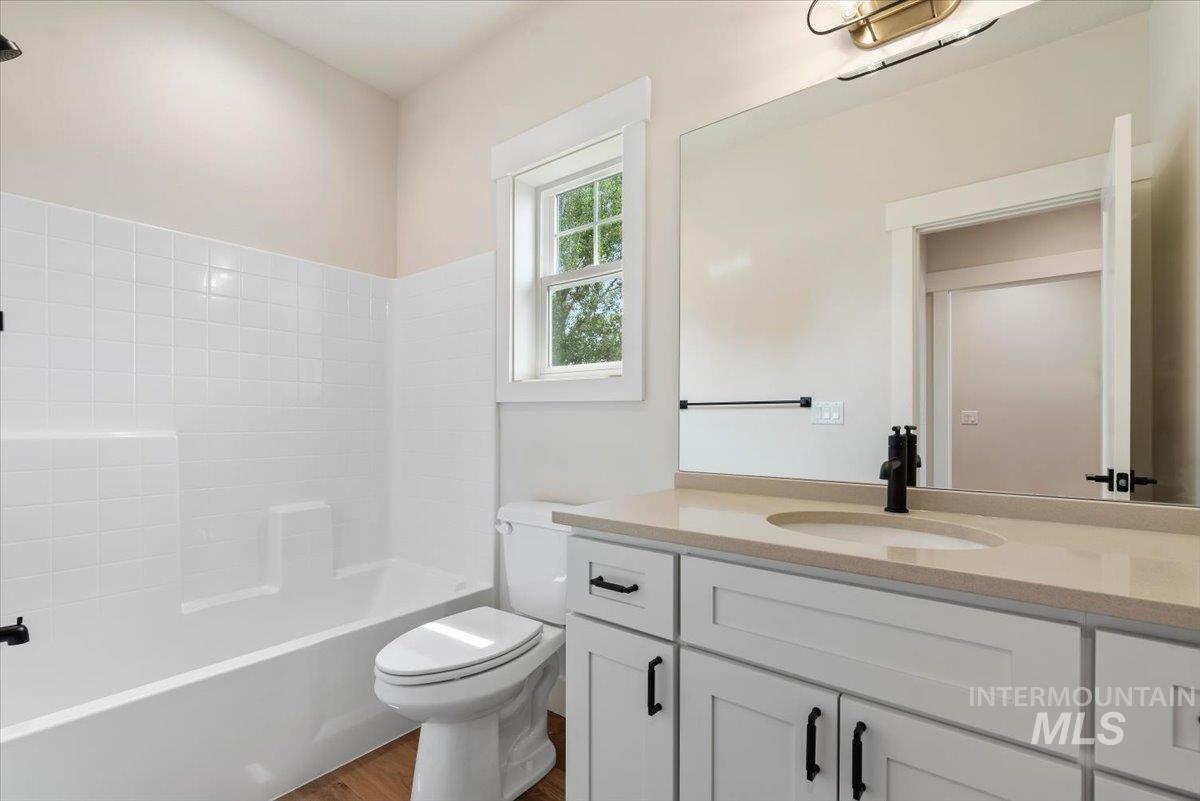 328 N Blossom River Ln Property Photo 17