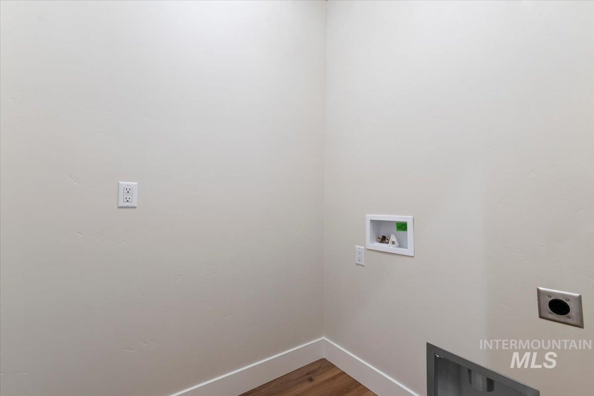 328 N Blossom River Ln Property Photo 18