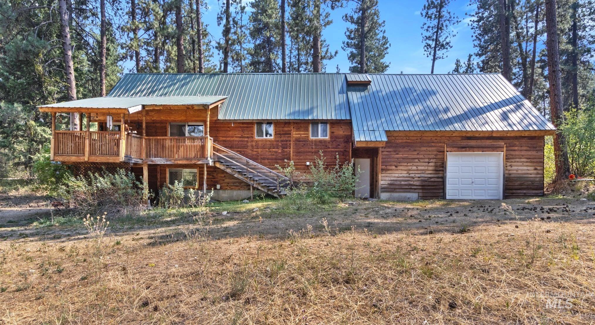 90 Meadow Drive Property Photo 1