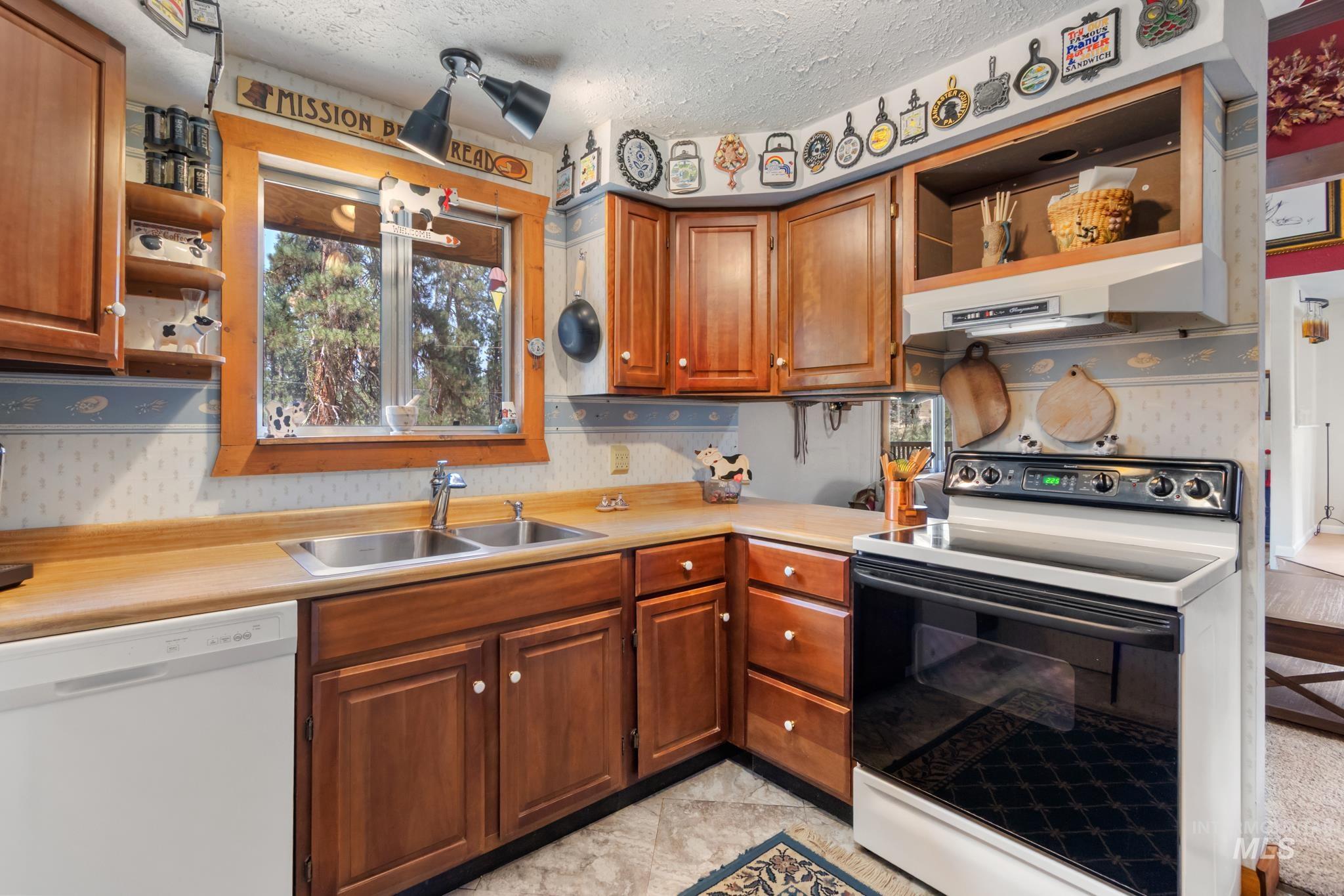 90 Meadow Drive Property Photo 20