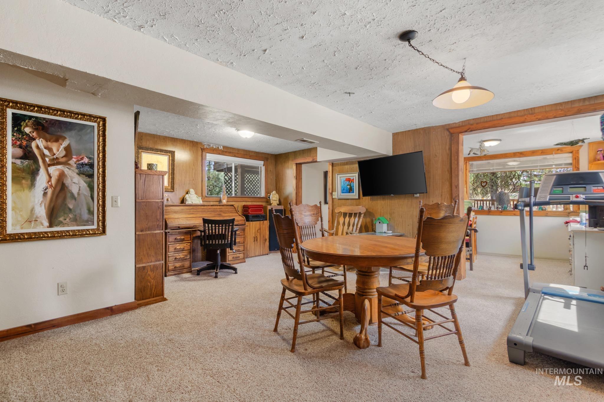90 Meadow Drive Property Photo 33