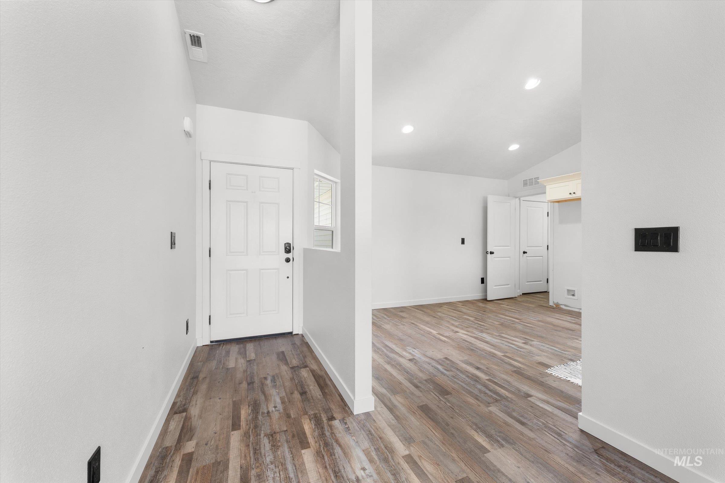 16935 Bethany Ave. Property Photo 12