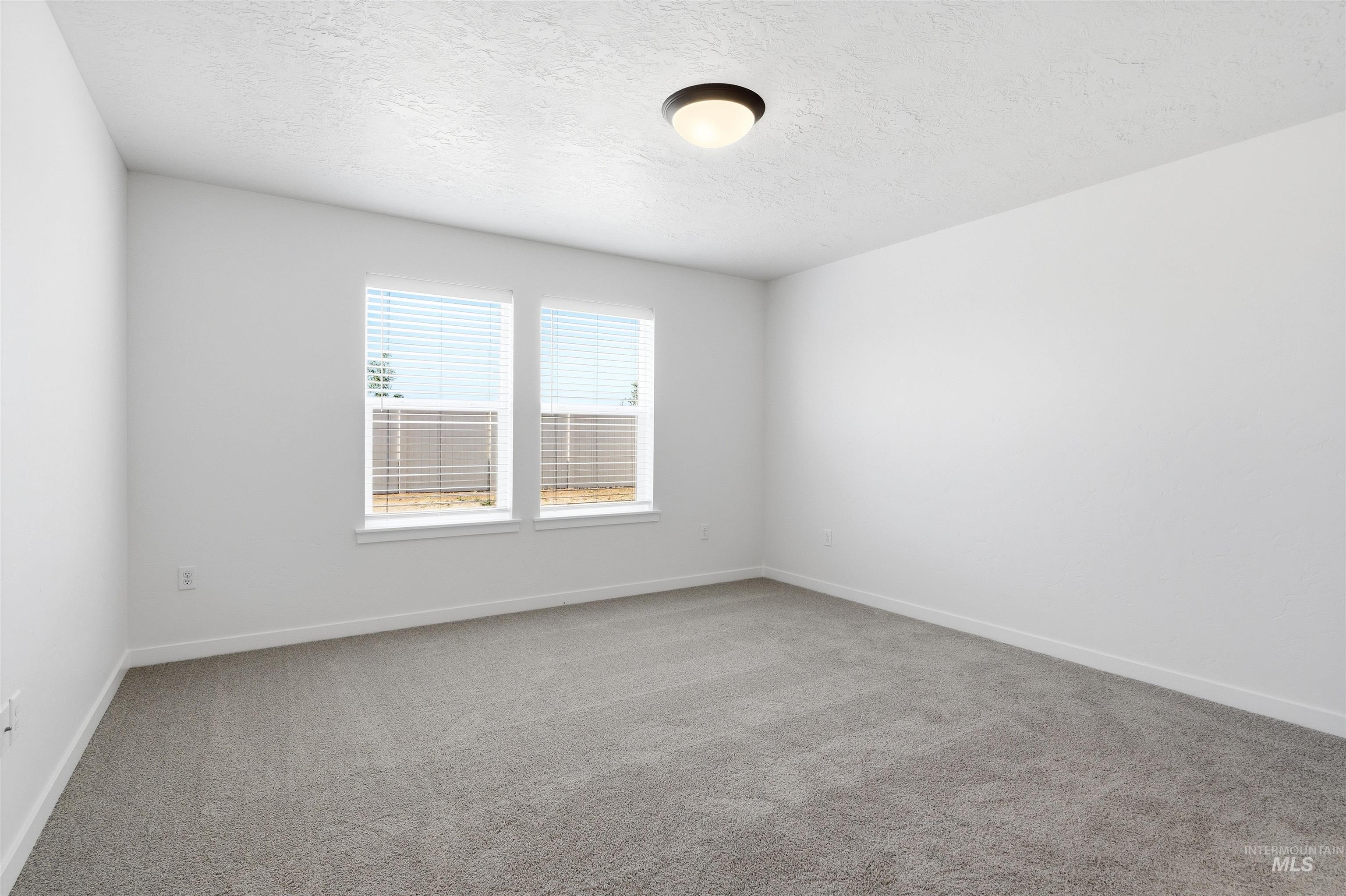 4321 Solitude Way Property Photo 14
